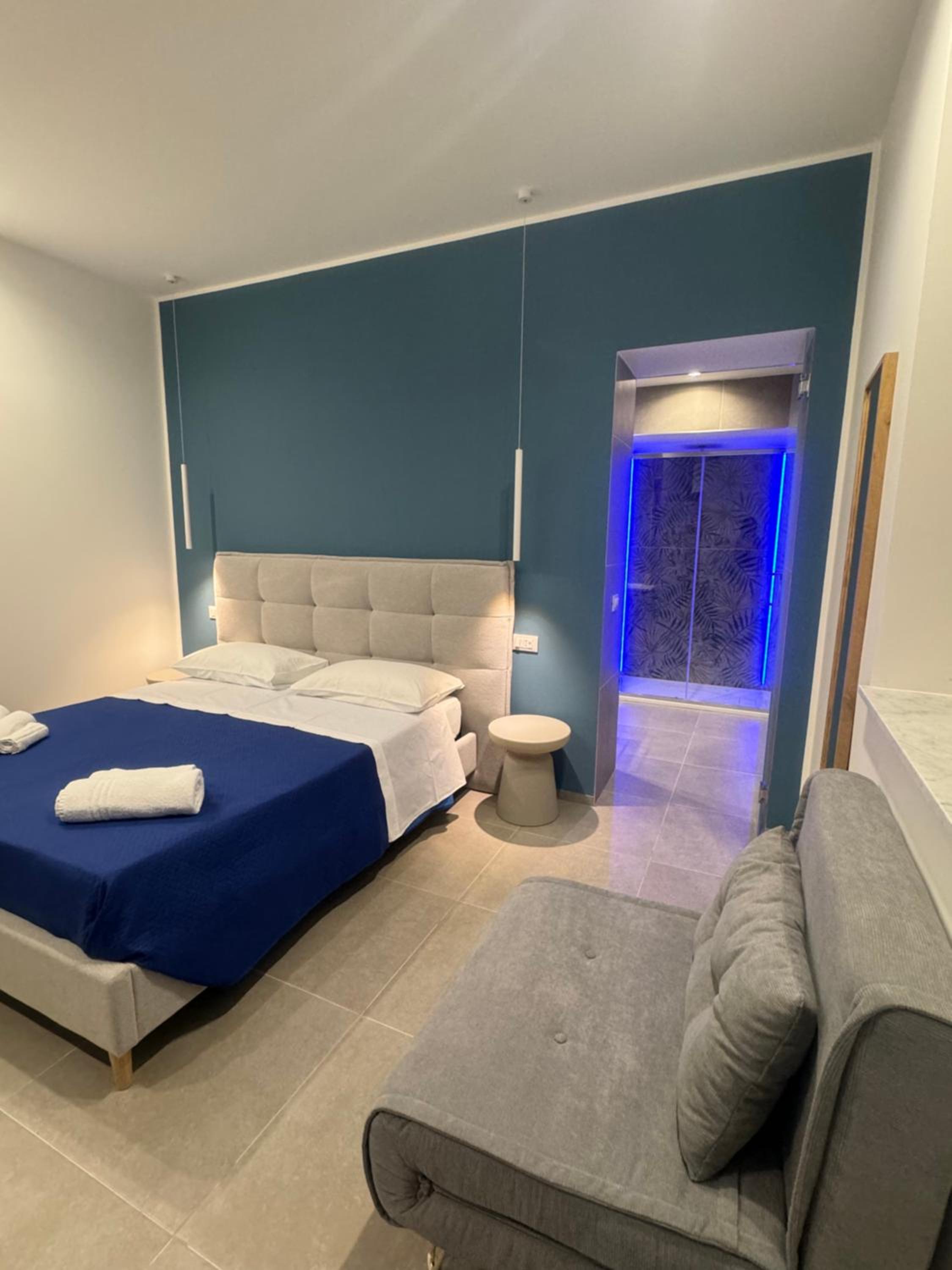 Triple Room with Private Bathroom