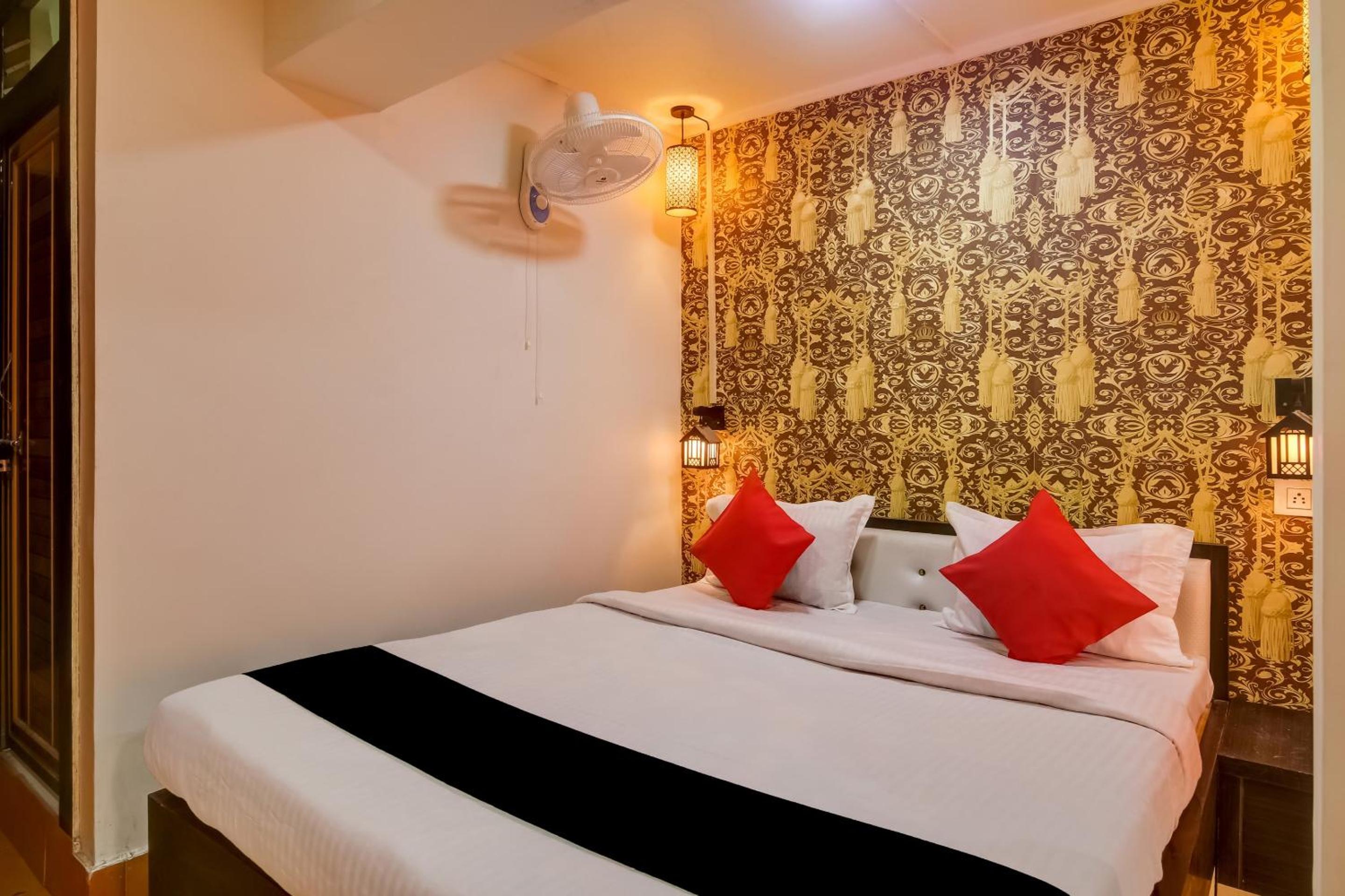 Deluxe Triple Room photo 3
