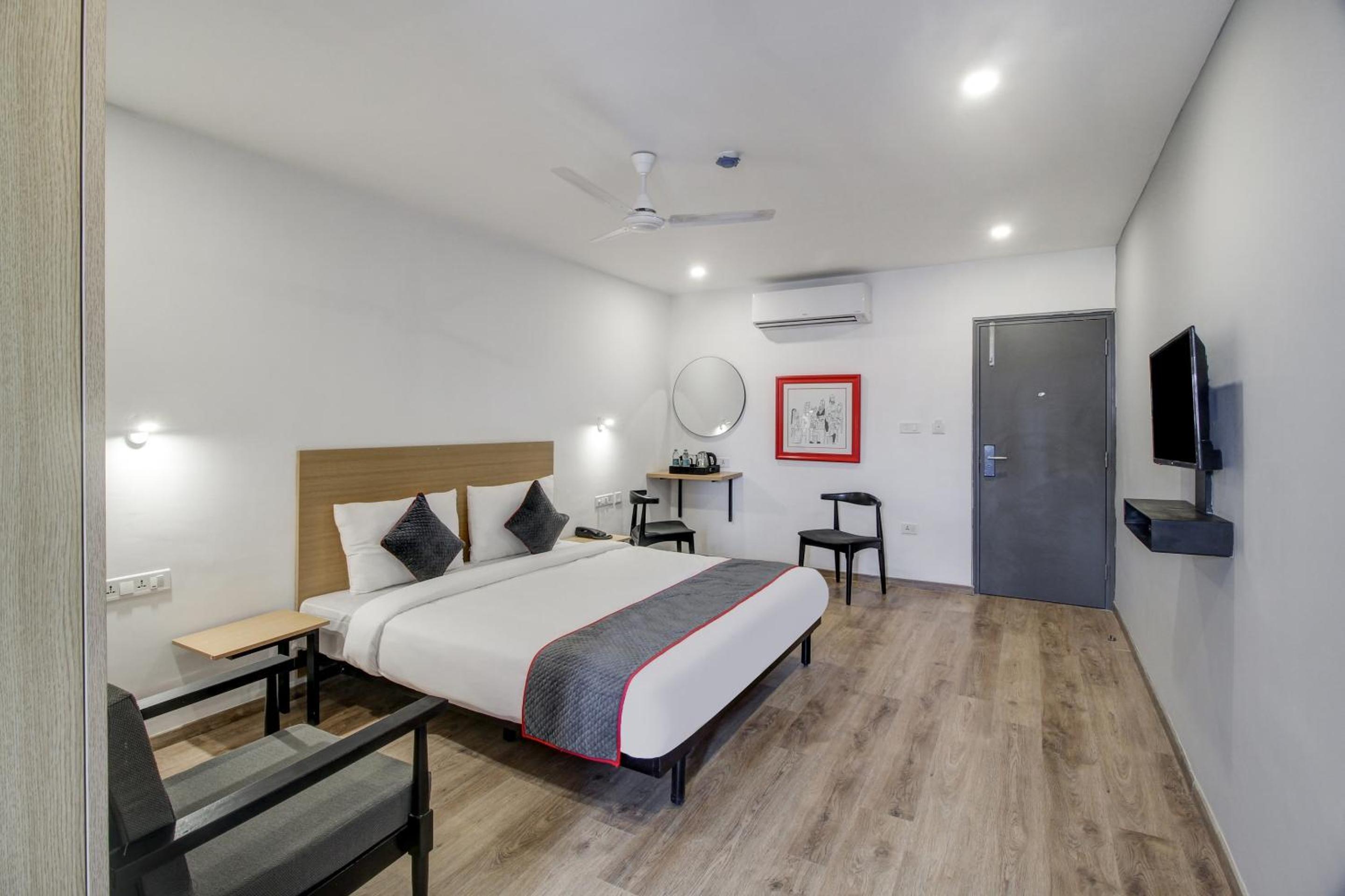 Classic Triple Room - Photo 21