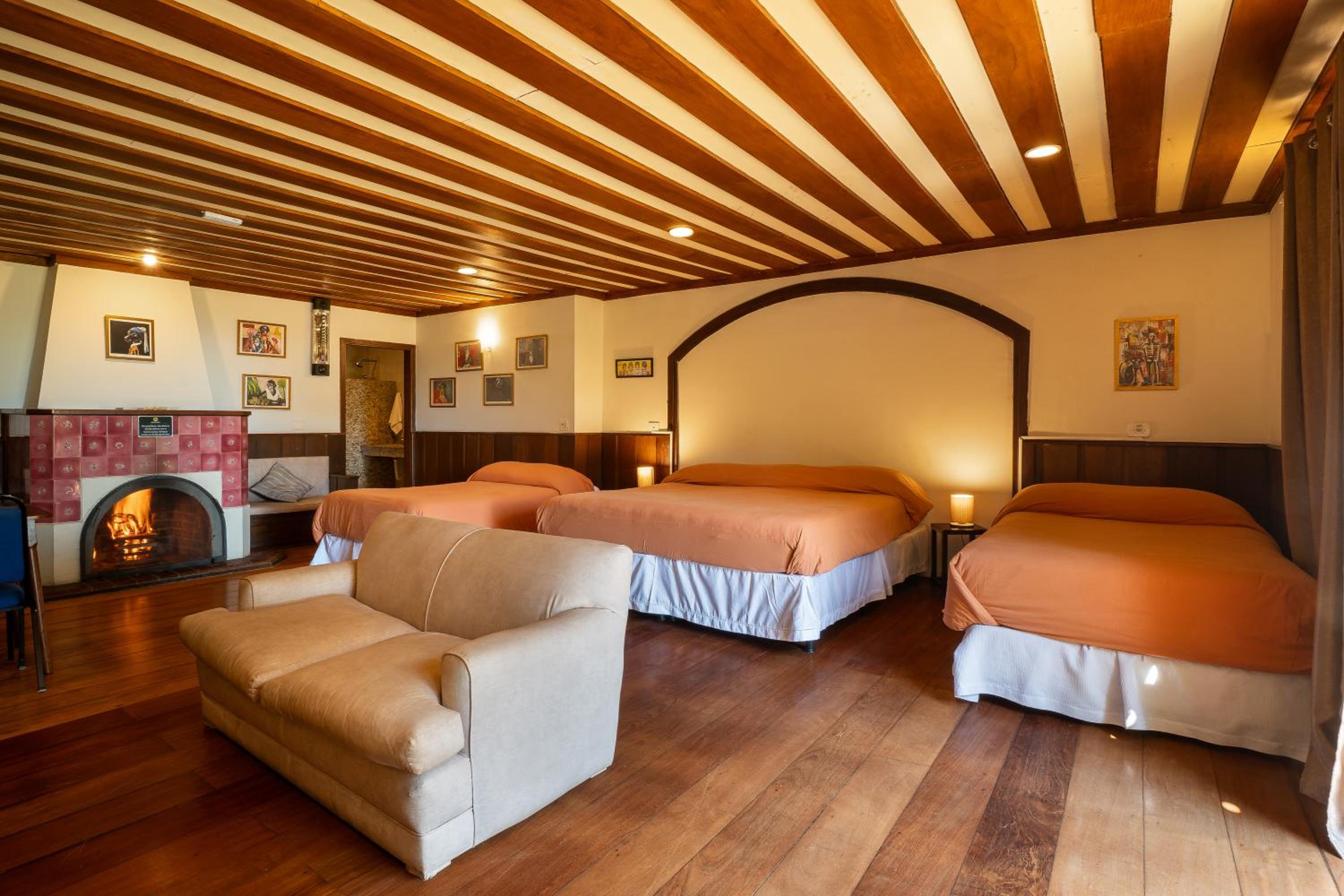 Luxury Quadruple Suite photo 1