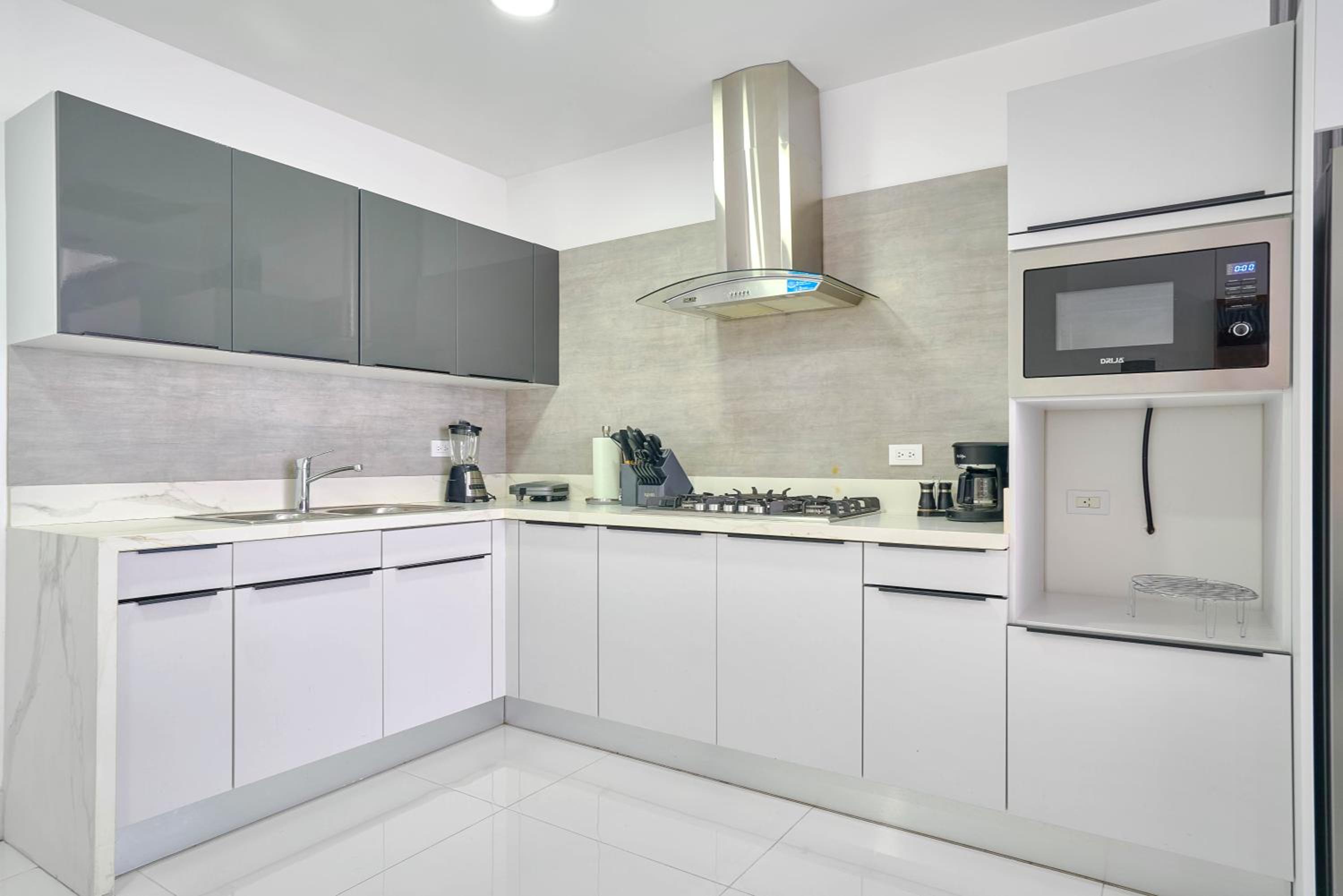 One-Bedroom Apartment - Photo 33