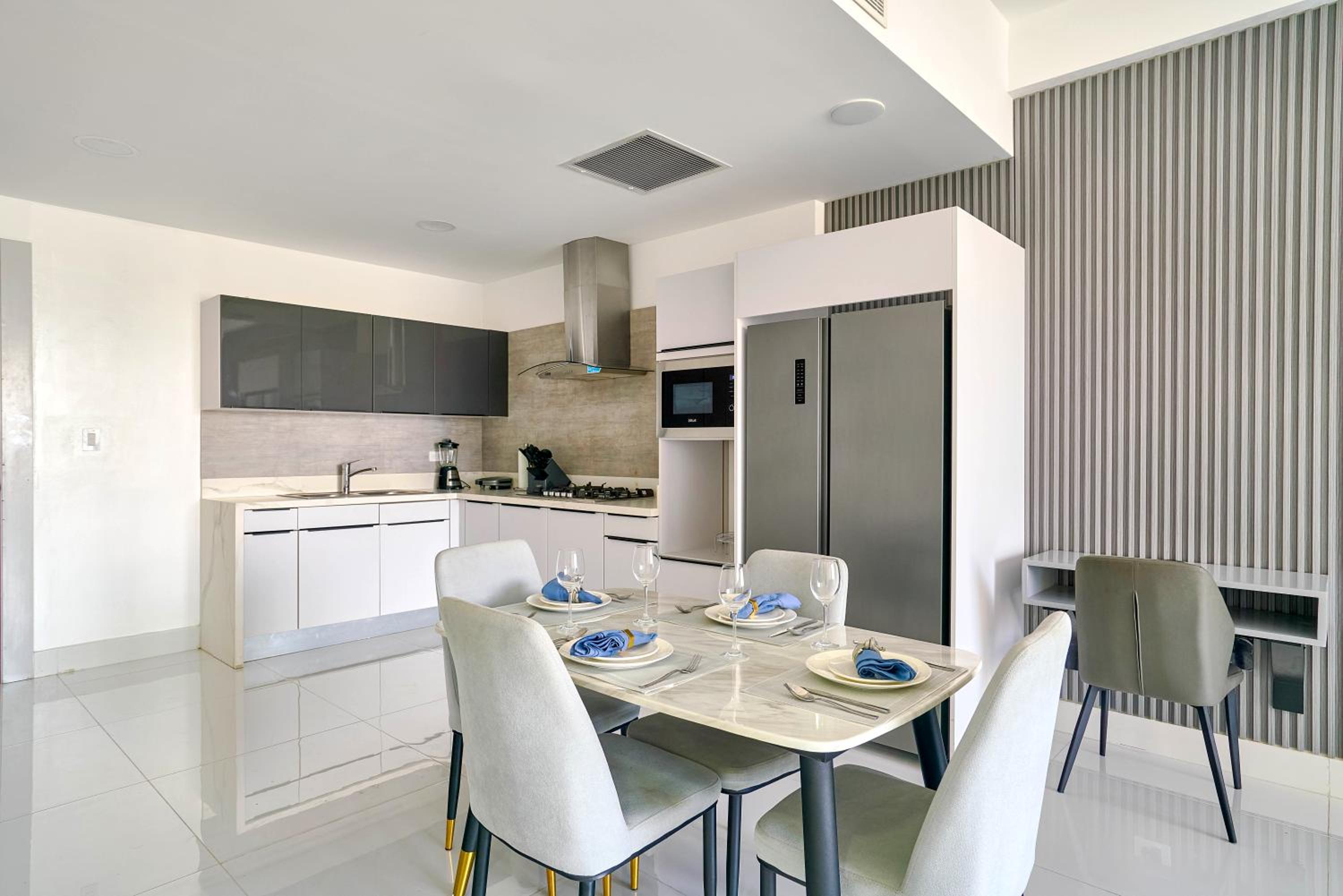 One-Bedroom Apartment - Photo 44