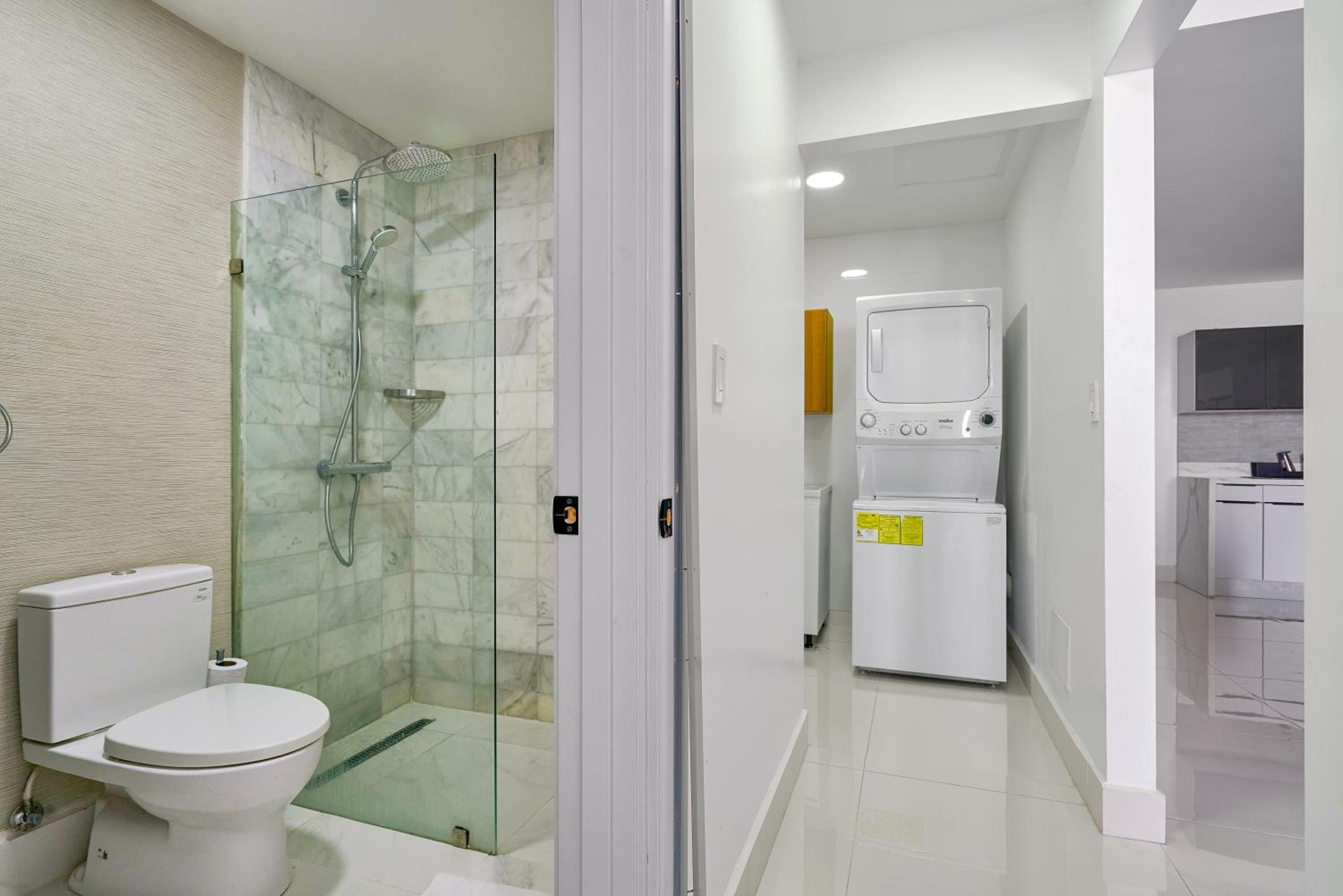 One-Bedroom Apartment - Photo 49