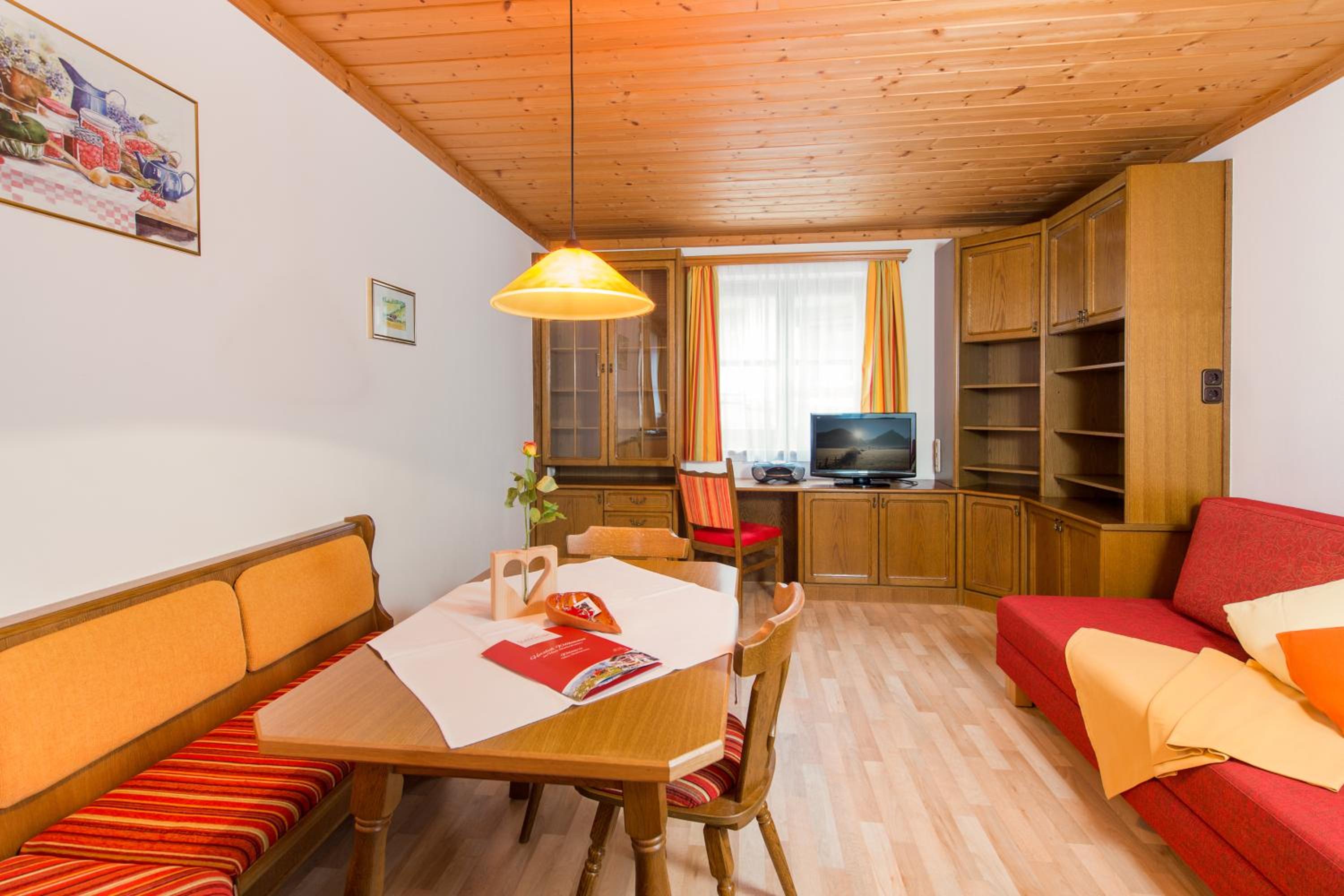 Superior One-Bedroom Apartment with Balcony photo 2