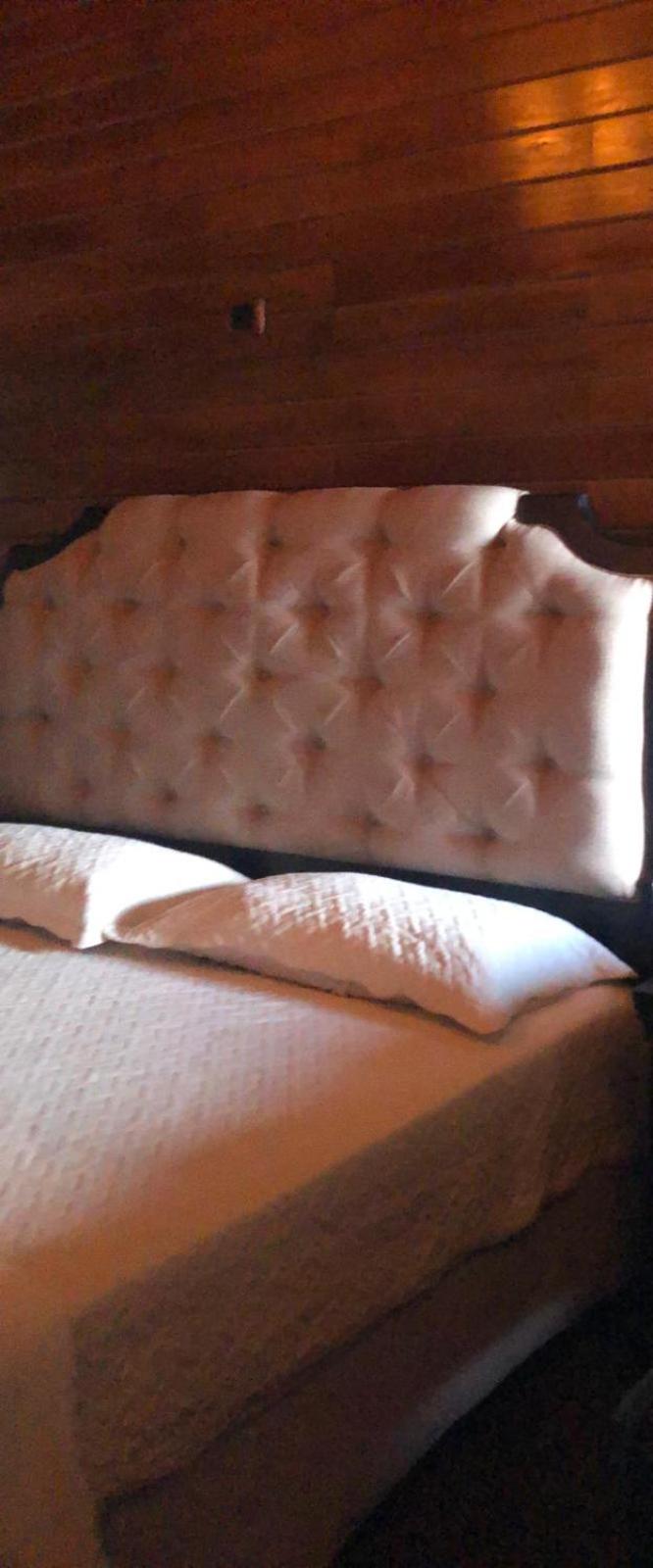 Deluxe Double Room With Extra Bed photo 3