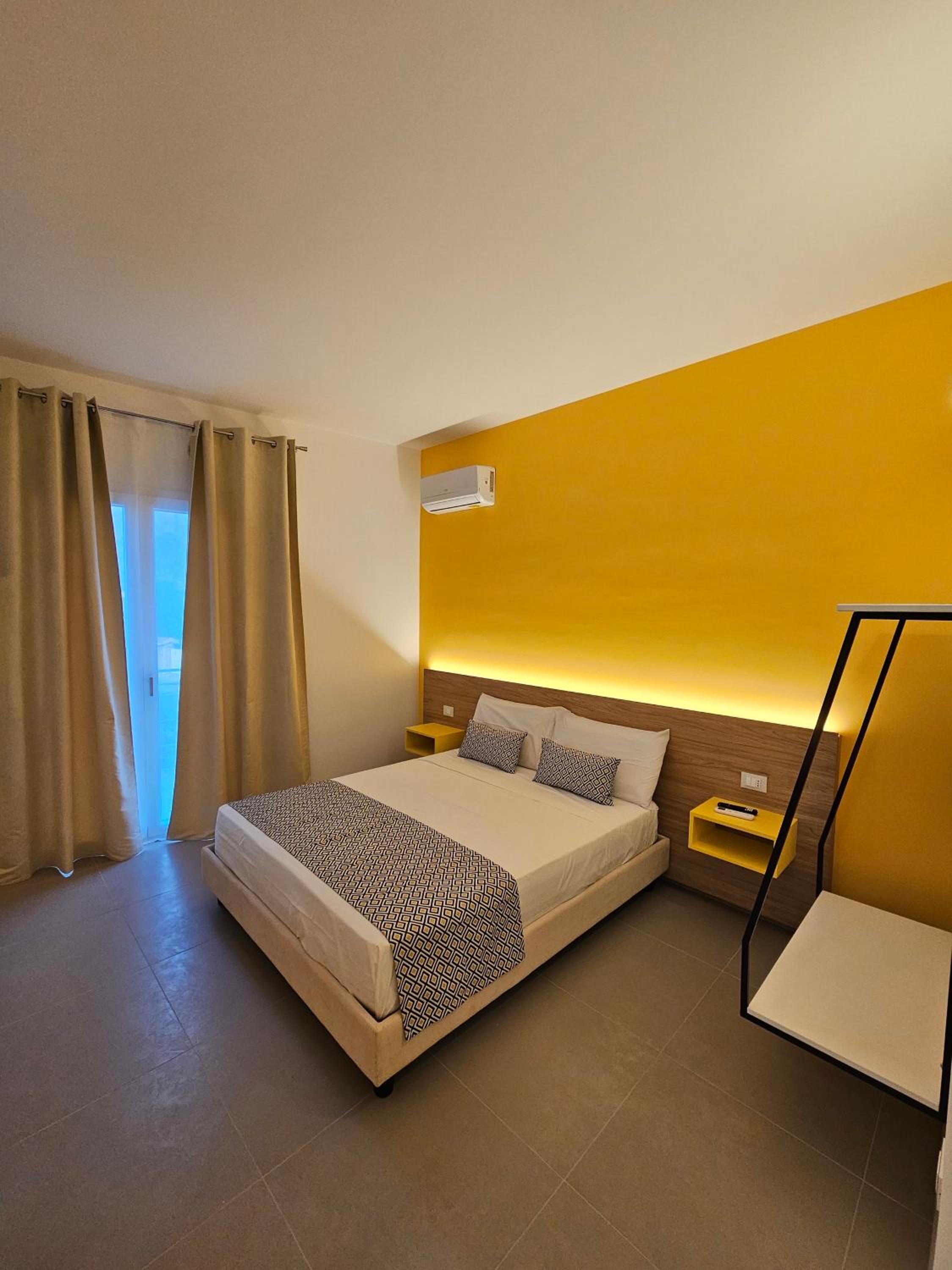 Luxury Triple Room photo 3