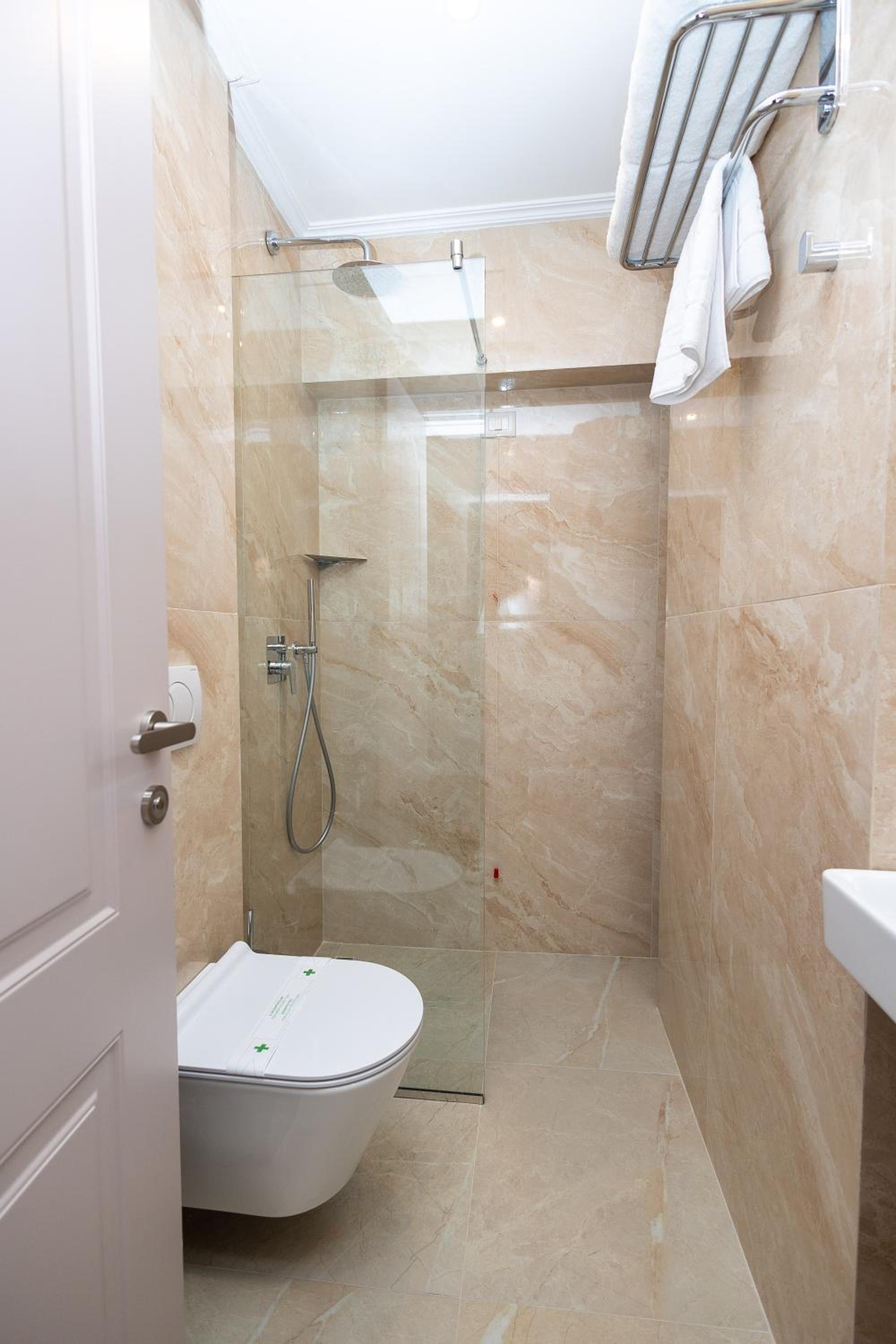 Standard Triple Room photo 2