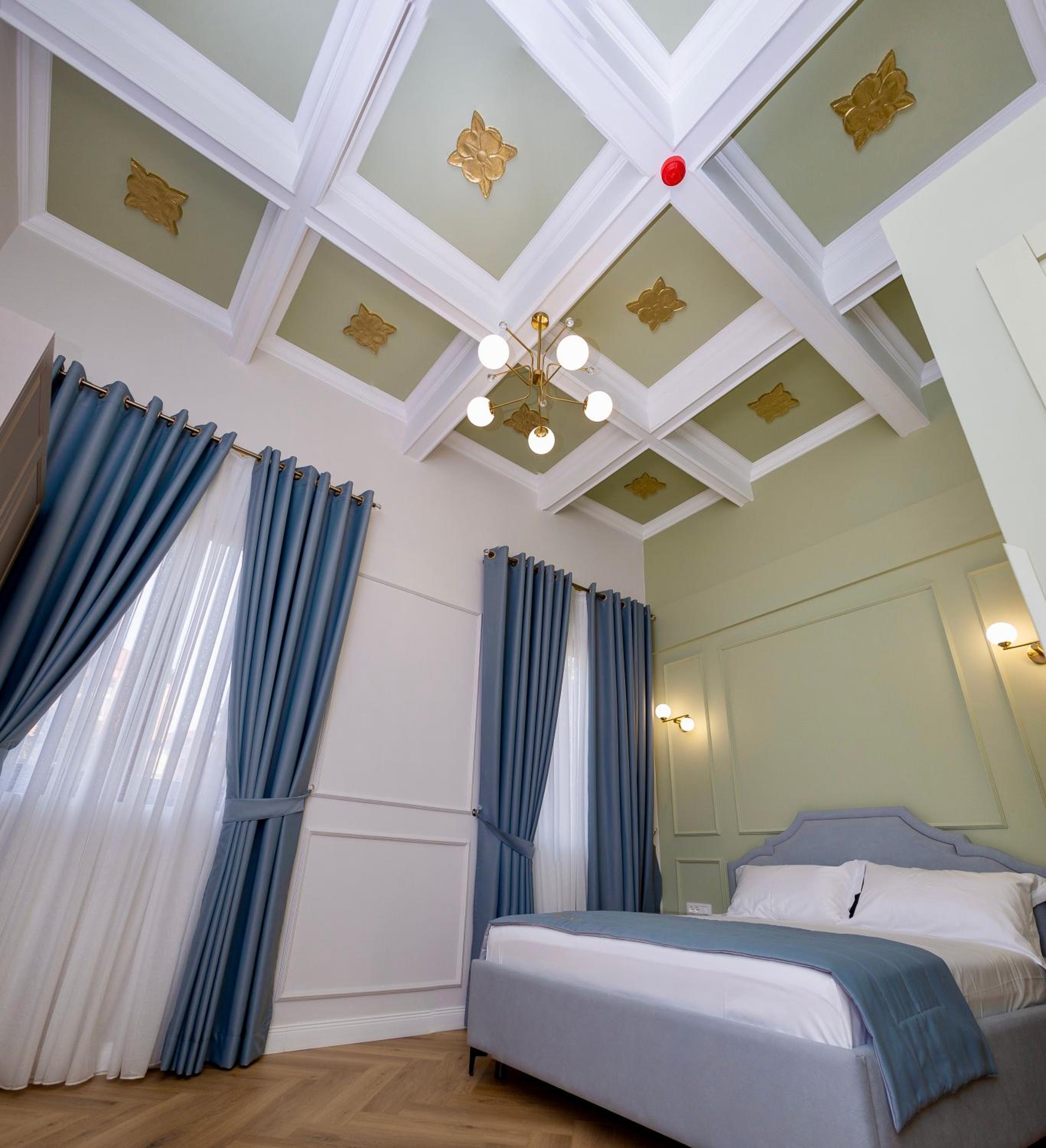 Deluxe Triple Room photo 3