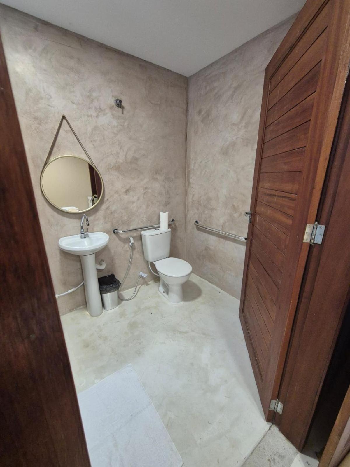 Queen Room - Disability Access photo 3