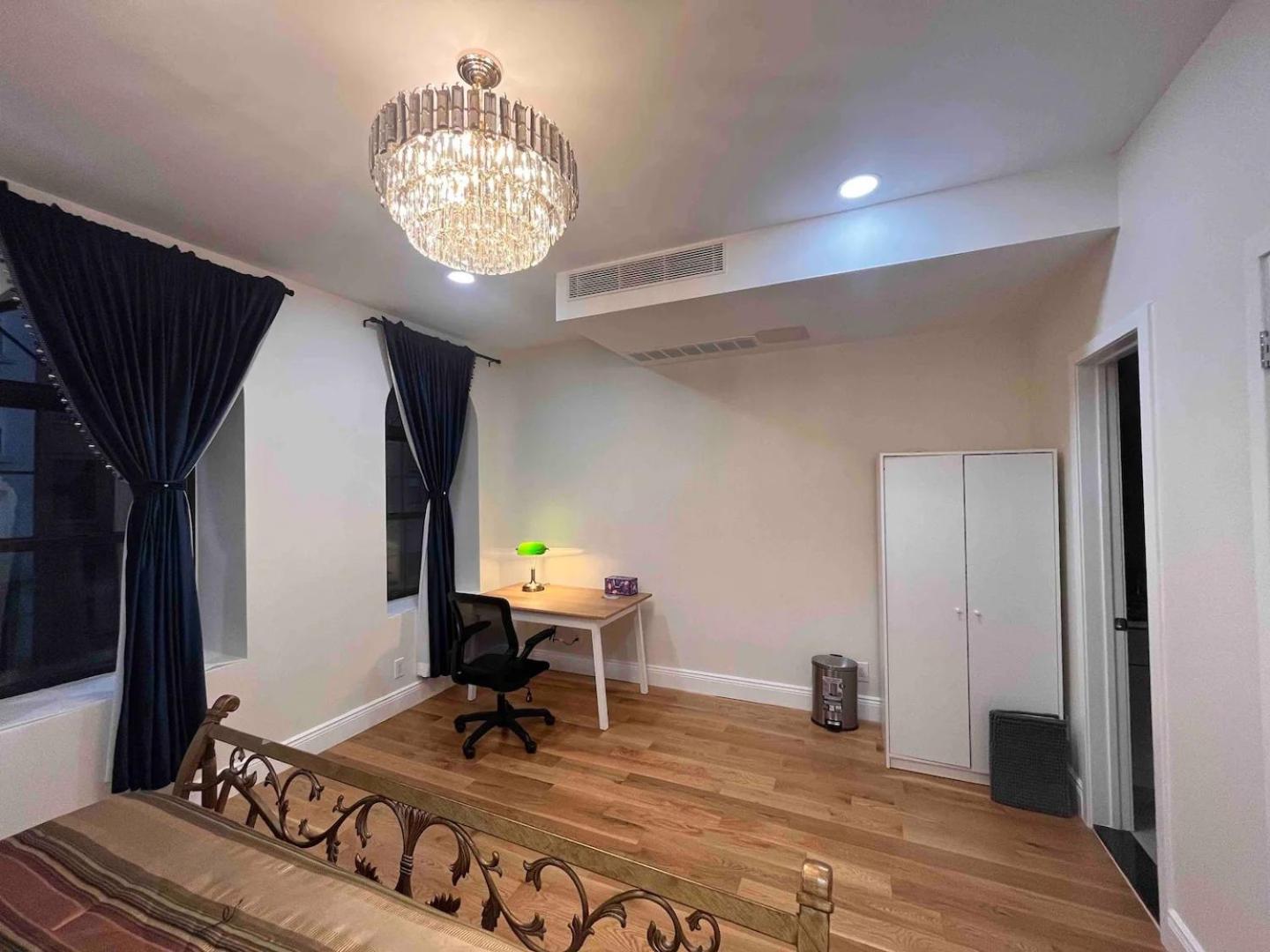 Deluxe Triple Room photo 2