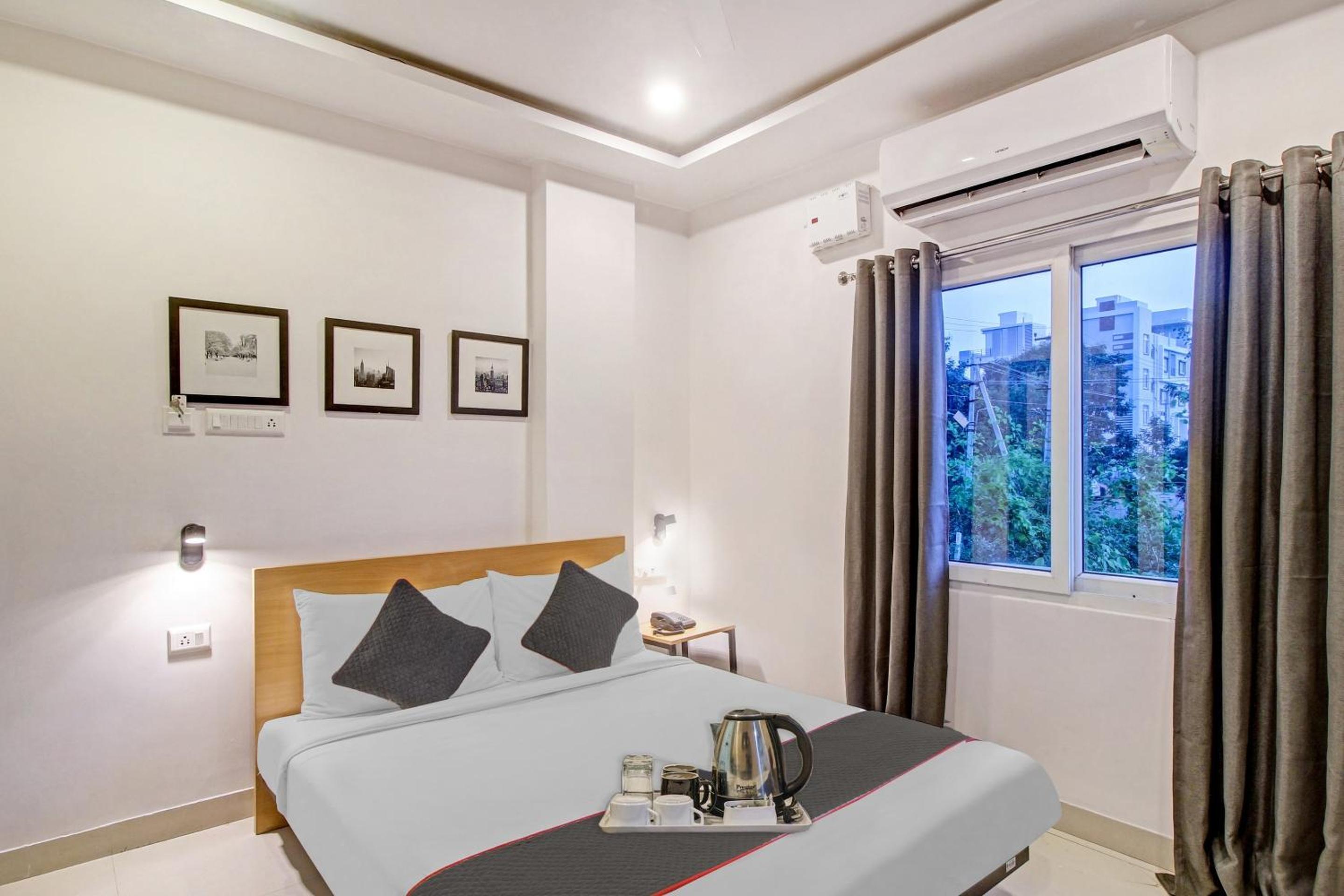 Classic Triple Room - Photo 15