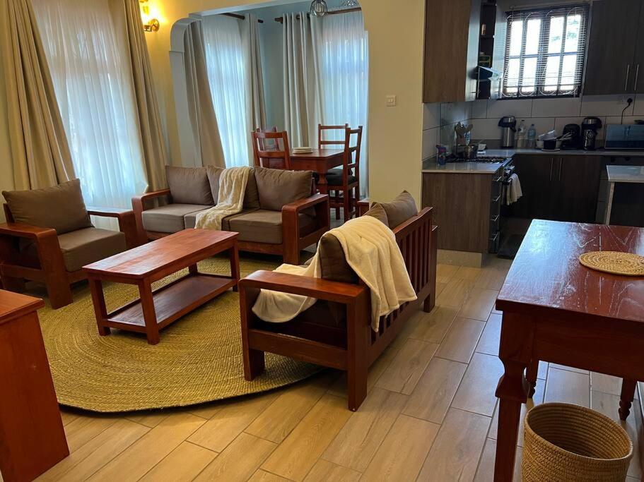 Three-Bedroom House photo 1