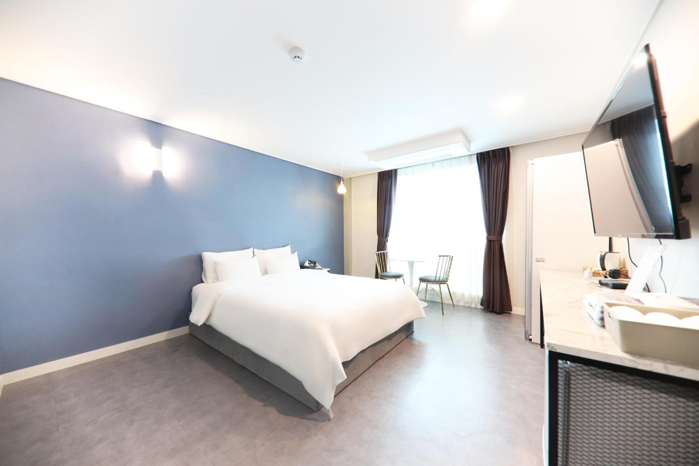 Deluxe Double Room photo 3