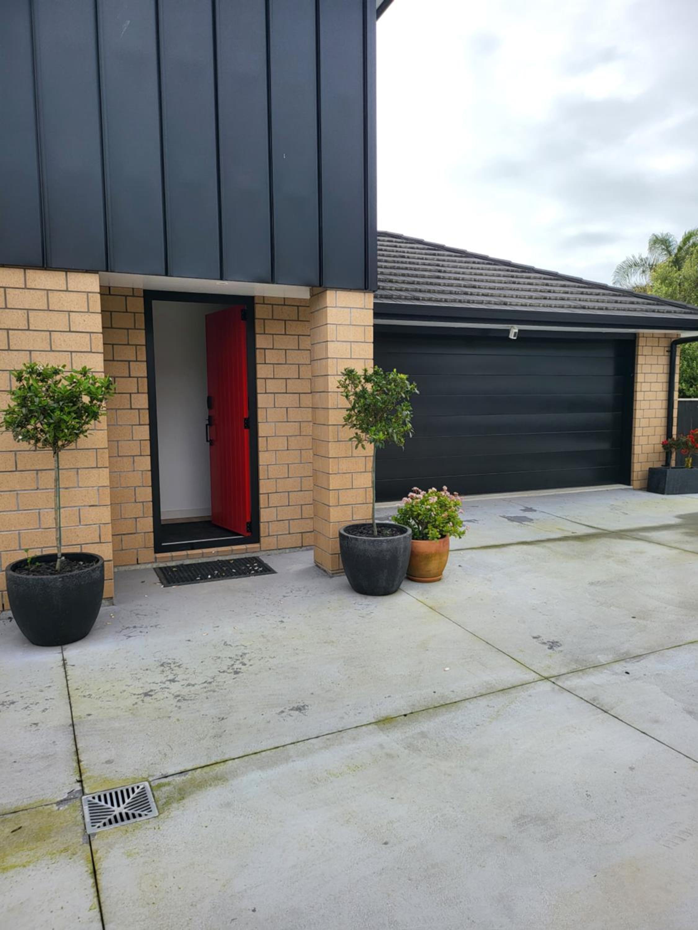 Four-Bedroom House photo 2