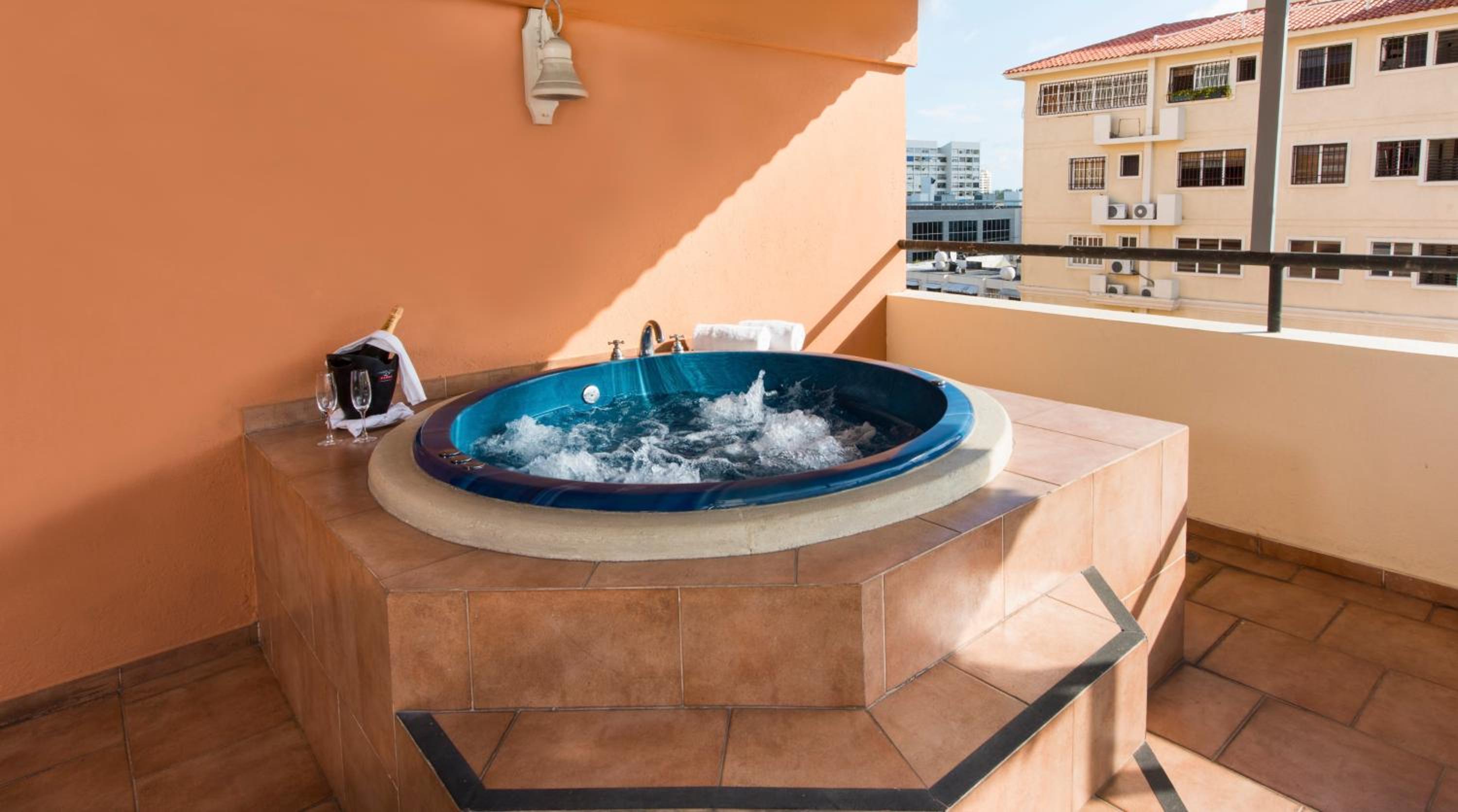 Suite with Jacuzzi
