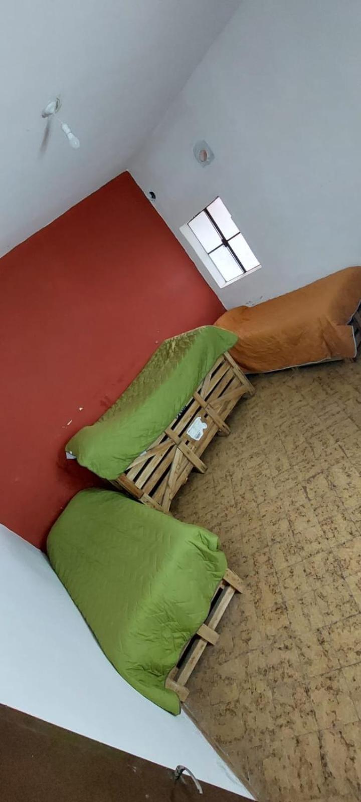 Family Room with Private Bathroom photo 2