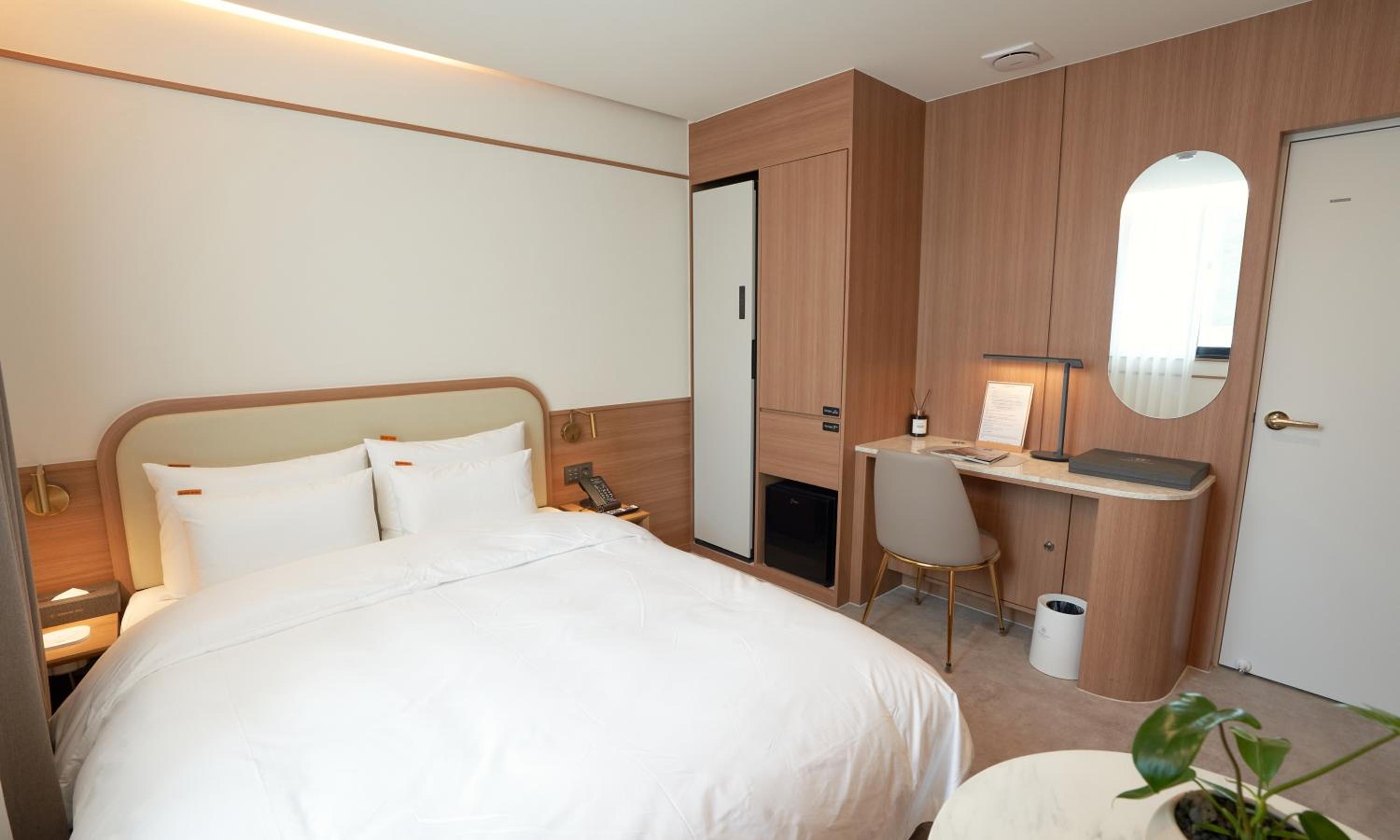 Deluxe Double Room - Photo 1