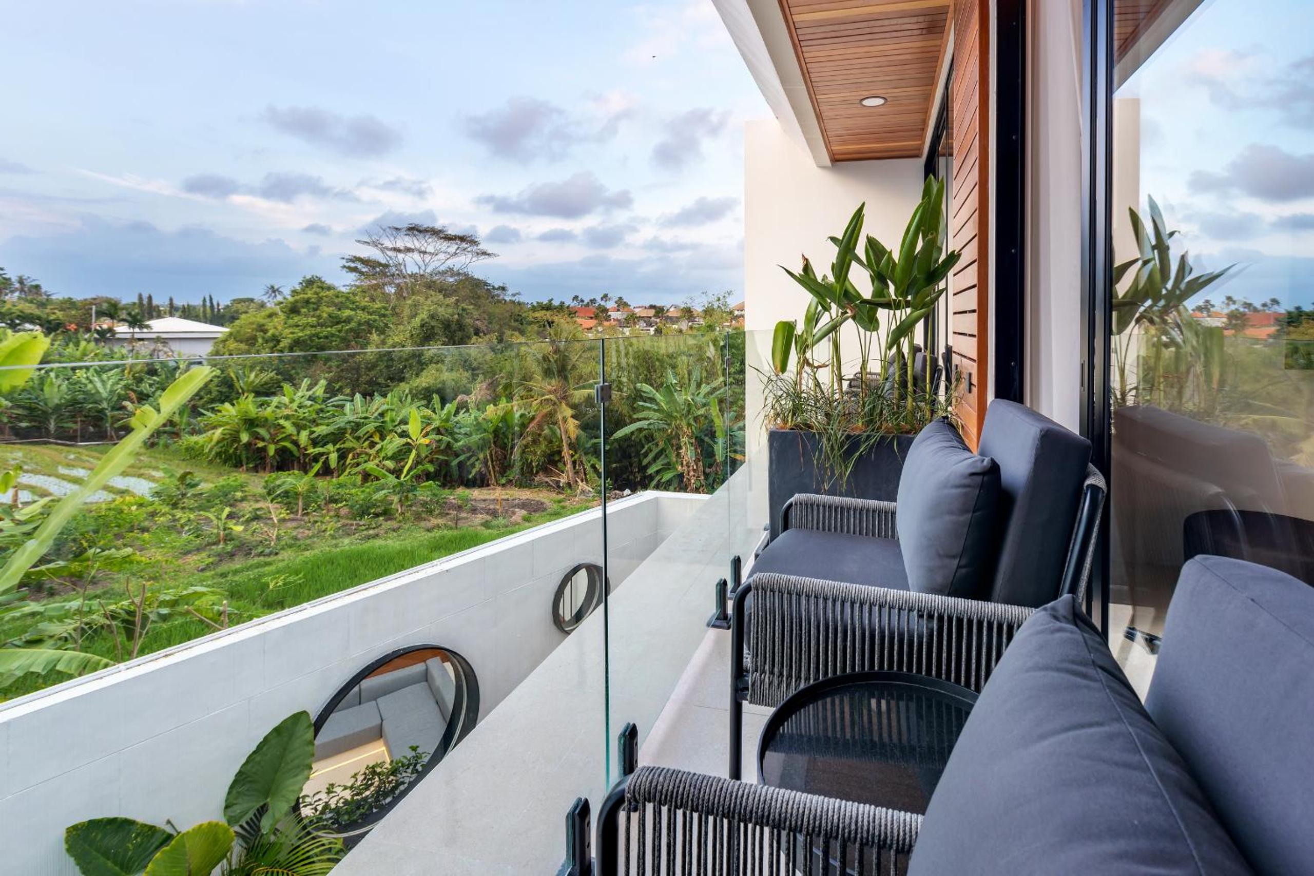 Three-Bedroom Pool Villa - Photo 12