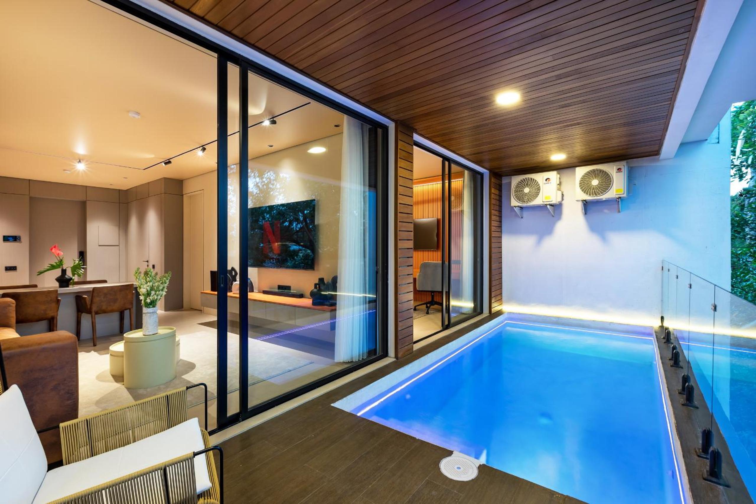 Apartment with Pool - 103