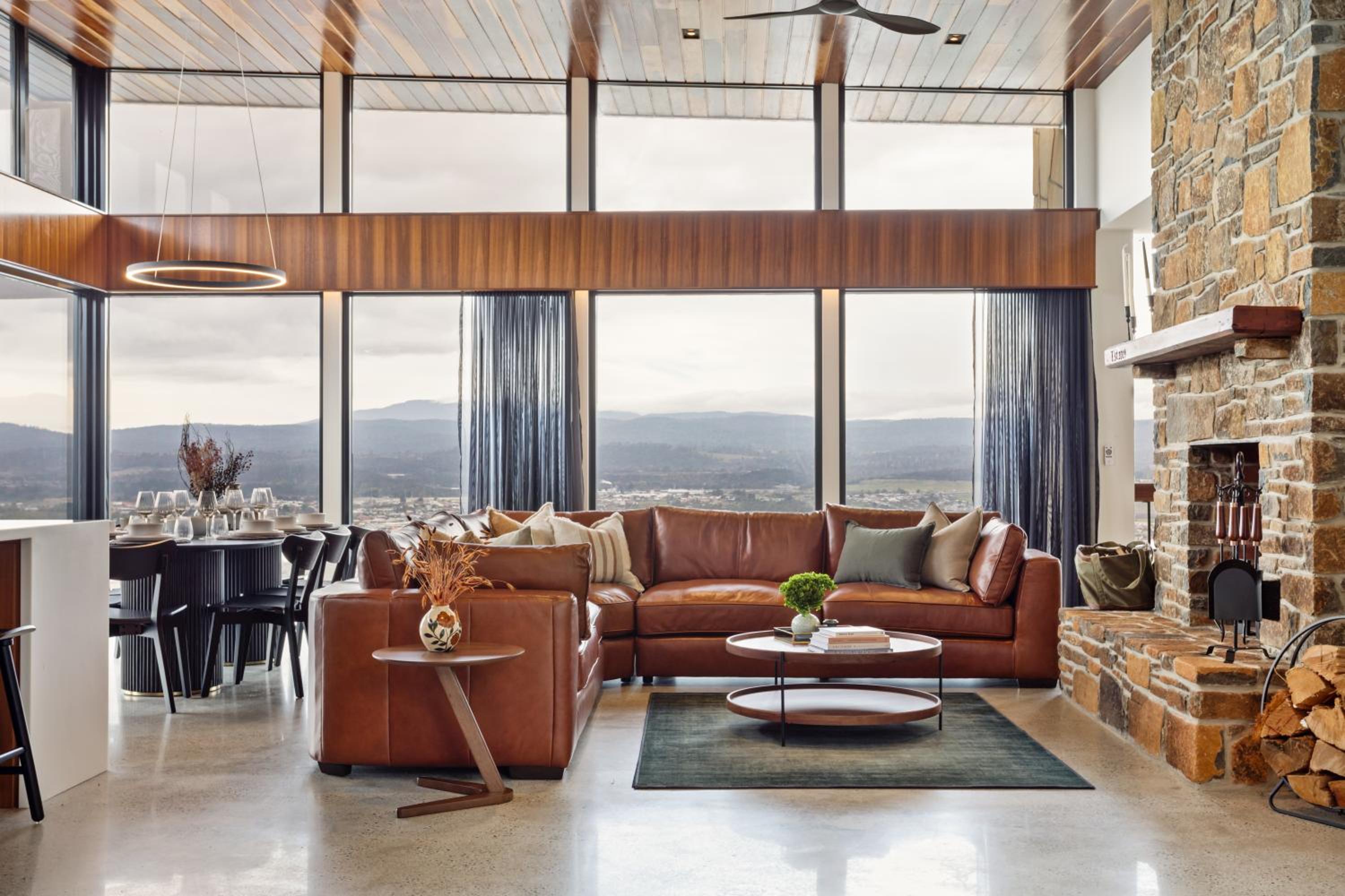 Four-Bedroom House photo 1