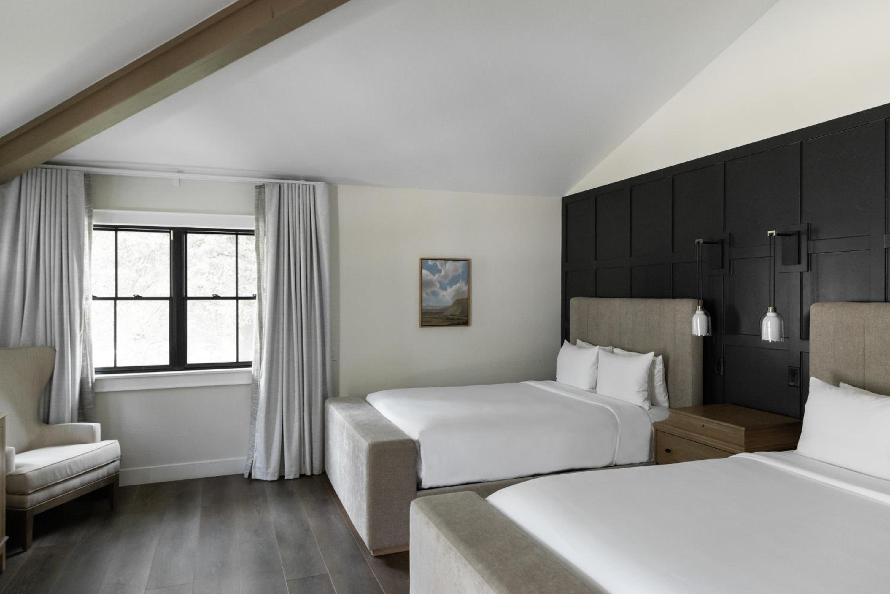 Queen Room with Two Queen Beds - Disability Access