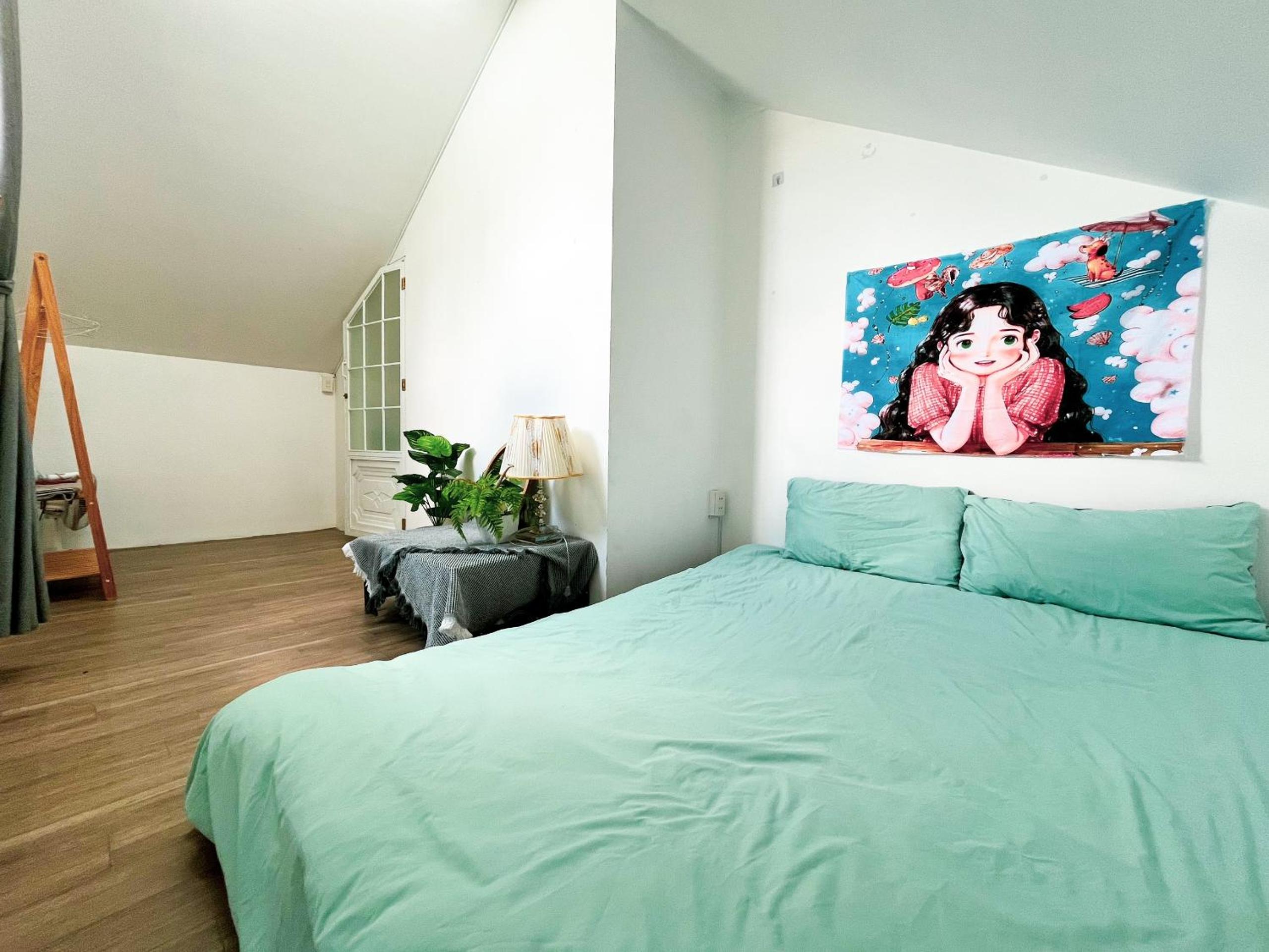 Four-Bedroom House photo 1