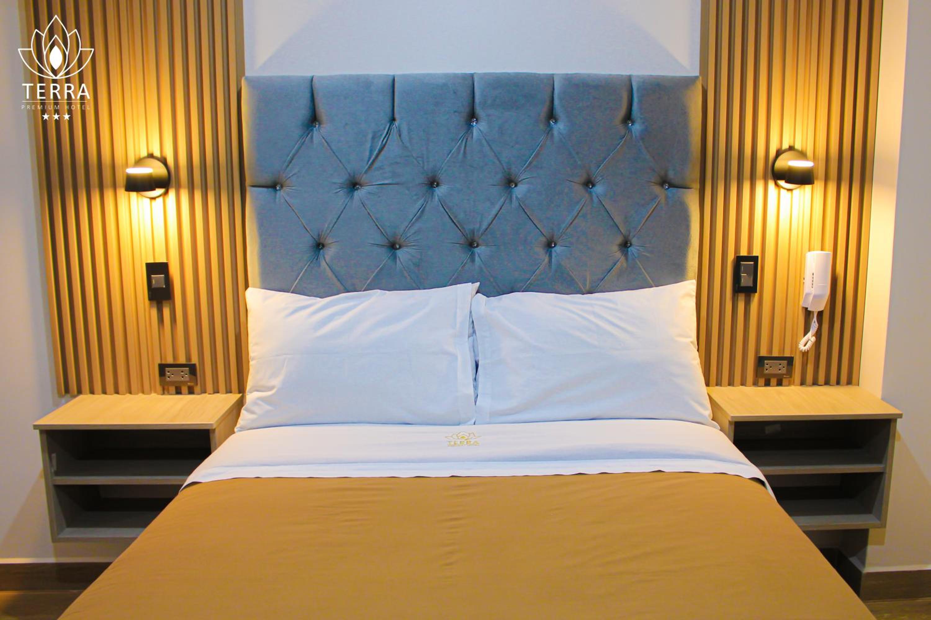 Large Single Room photo 3