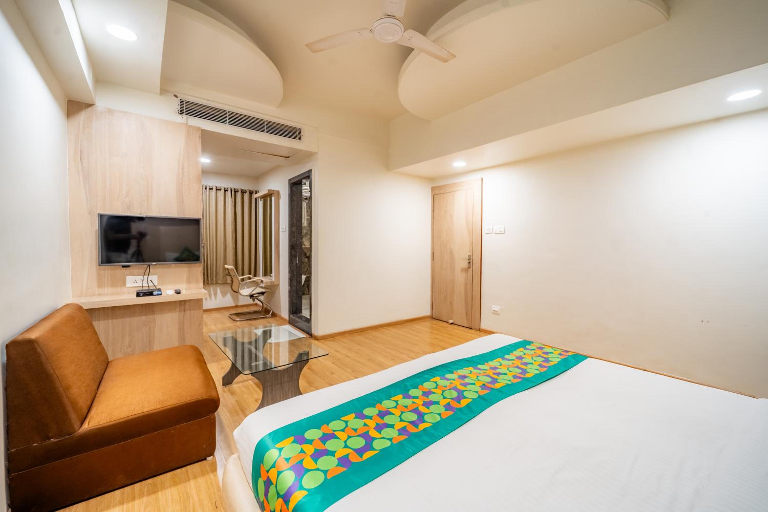 Deluxe Double Room photo 3