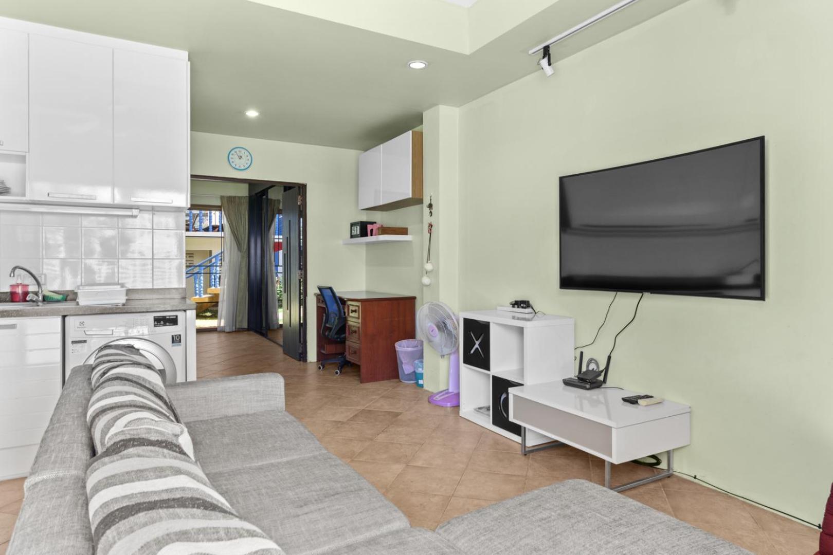 One-Bedroom Apartment with Garden View photo 1