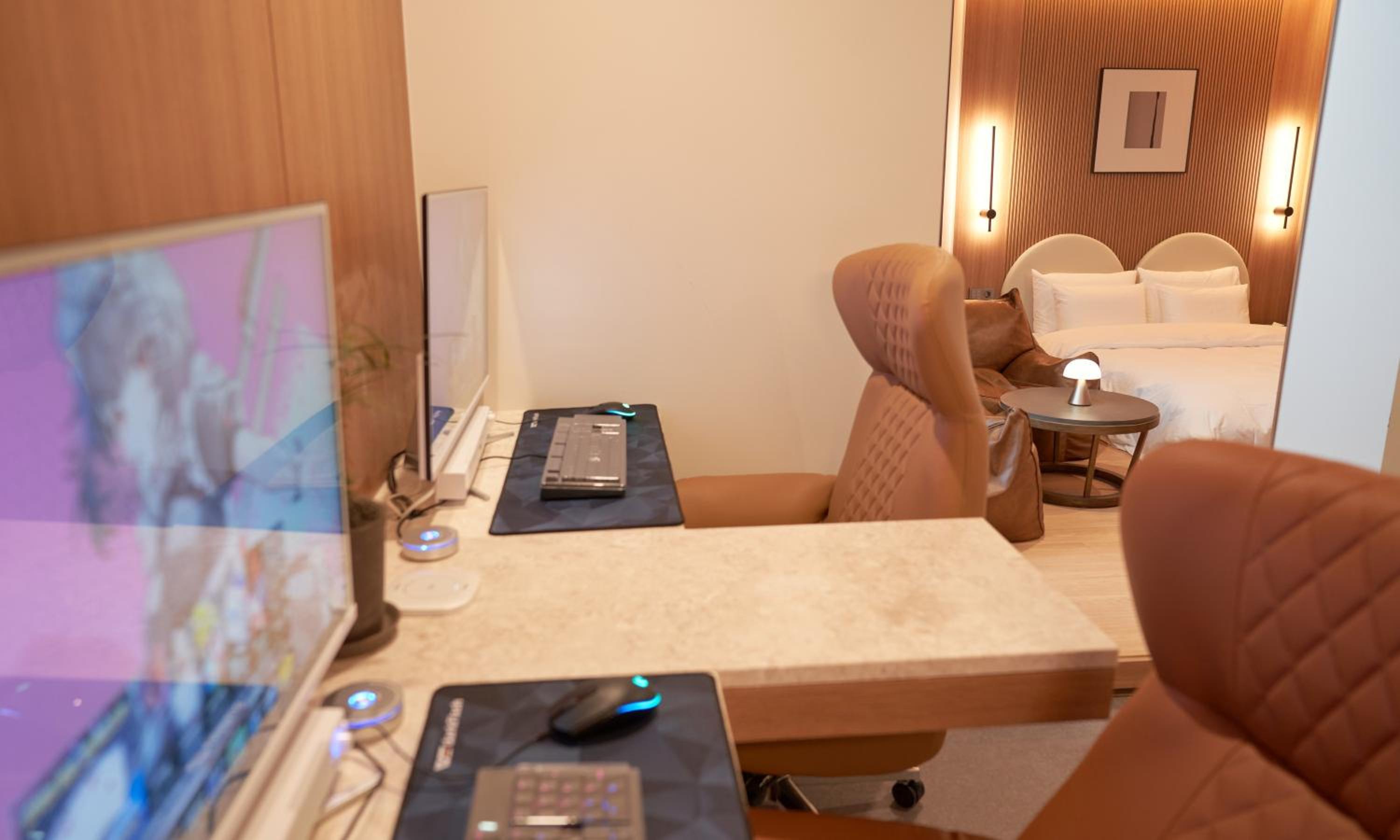 Deluxe Suite - Photo 3