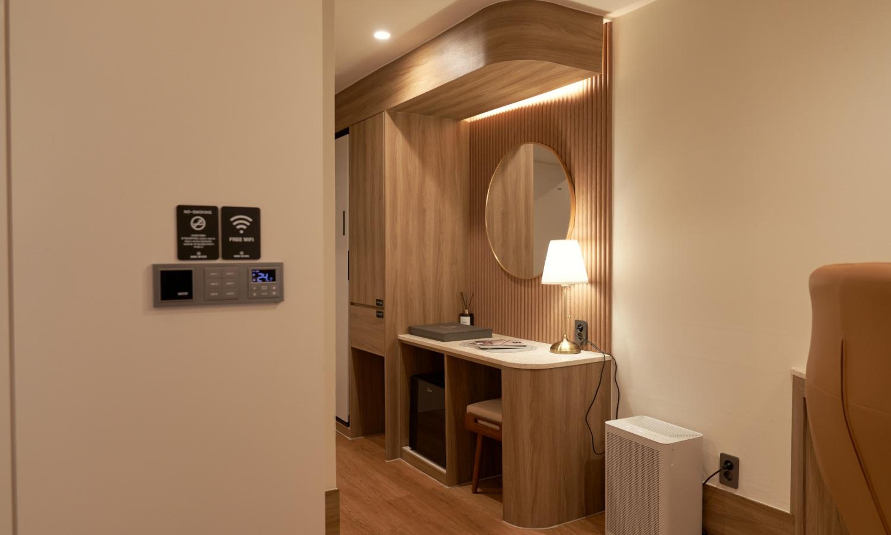Family Studio - Photo 4