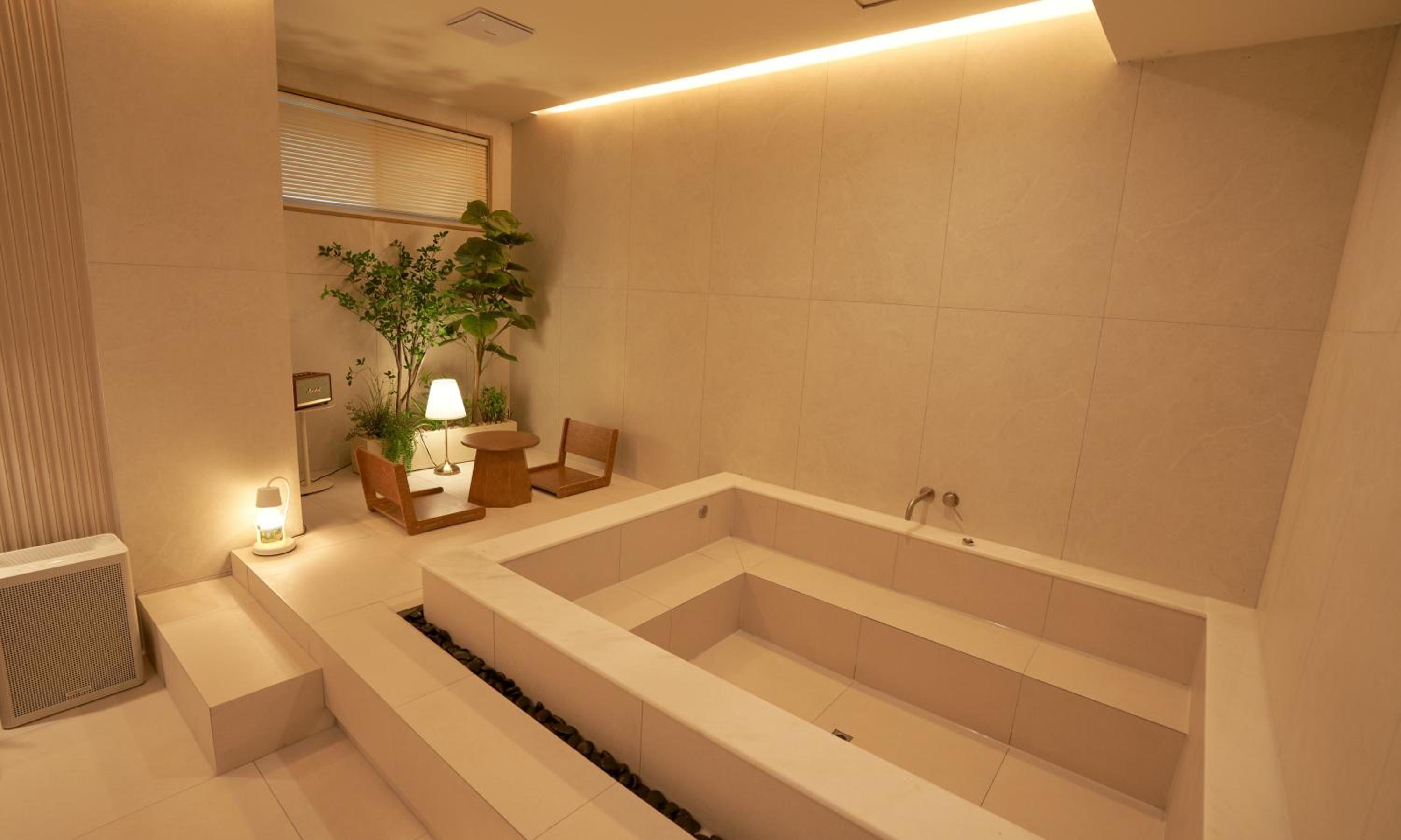 Superior Suite - Photo 3