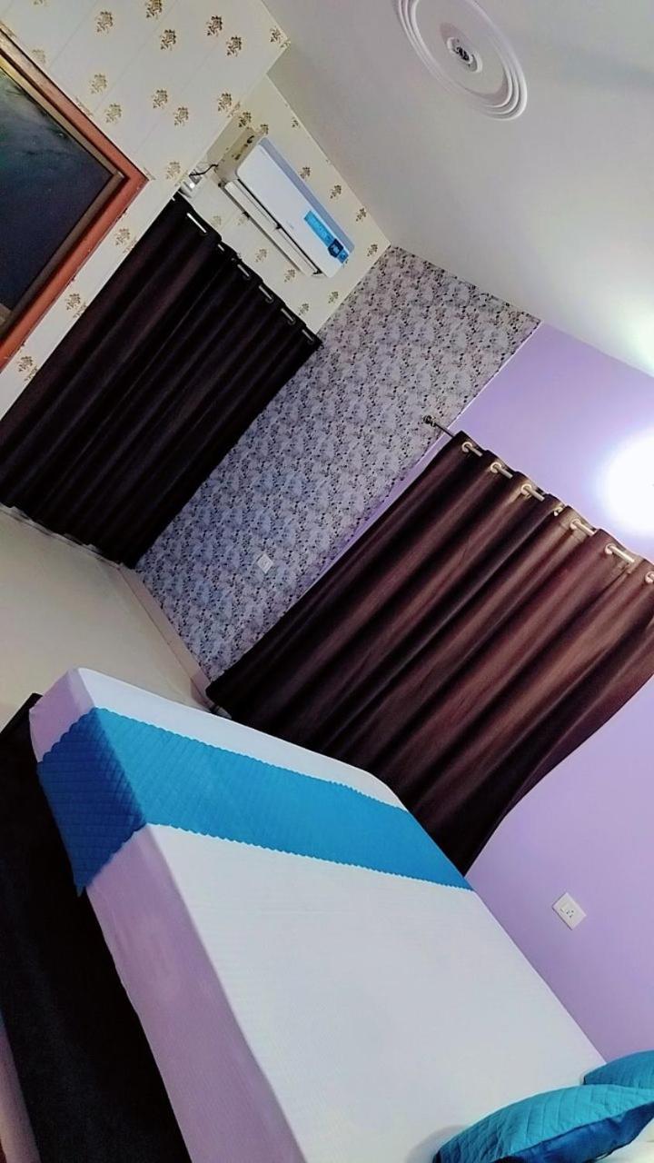Deluxe King Room photo 3