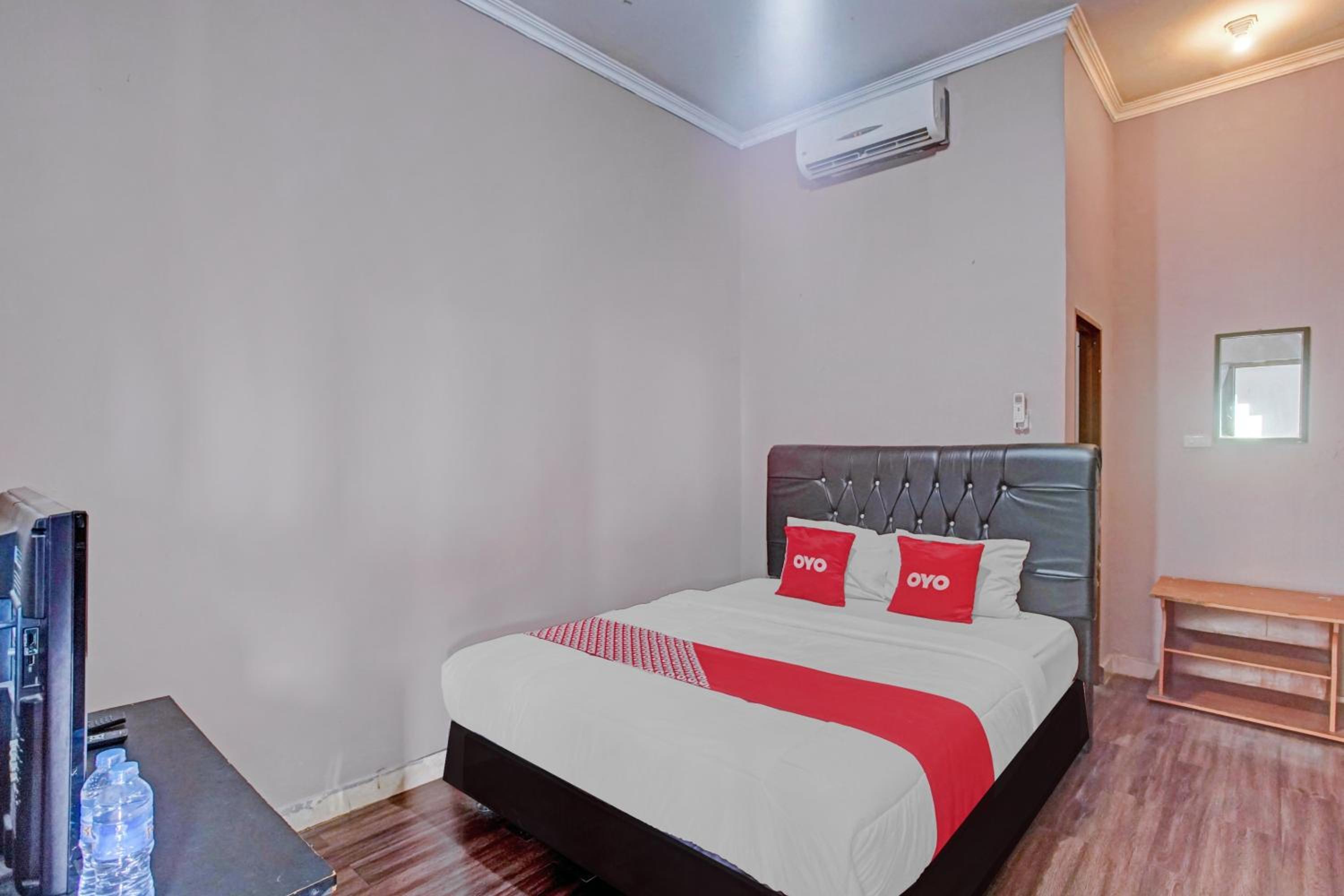 Deluxe Double Room - Photo 1
