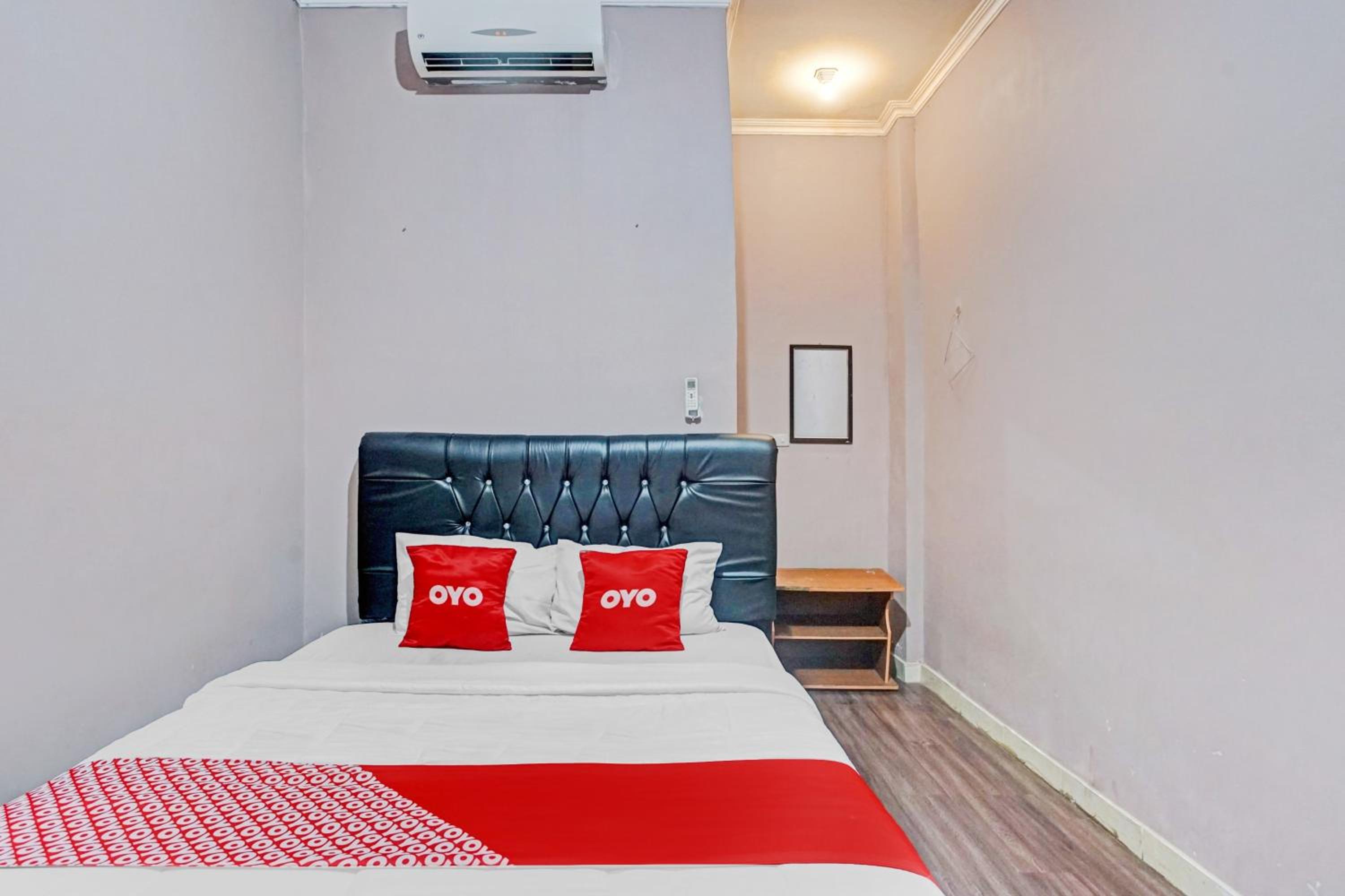Deluxe Double Room - Photo 7