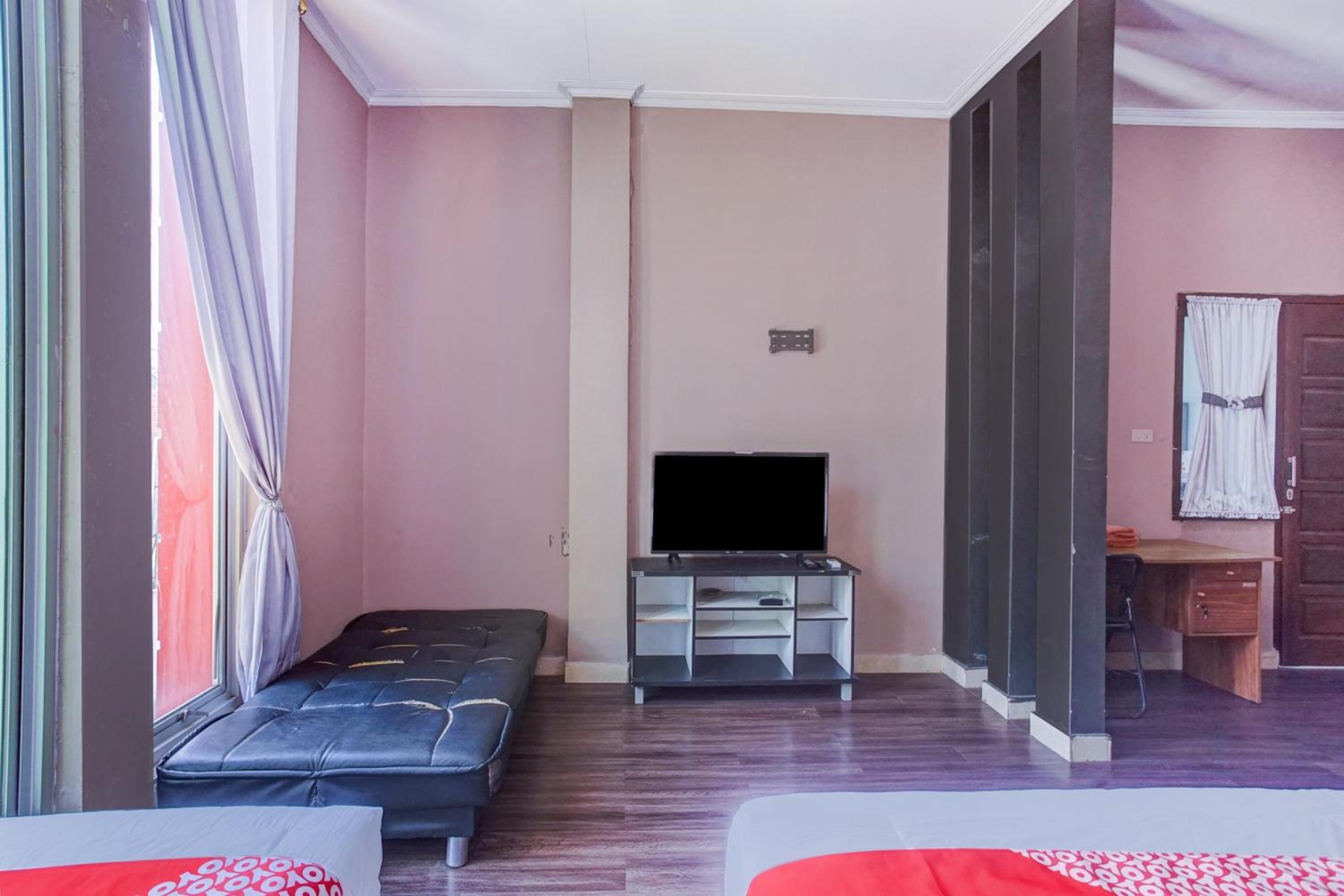 Family Suite - Photo 7