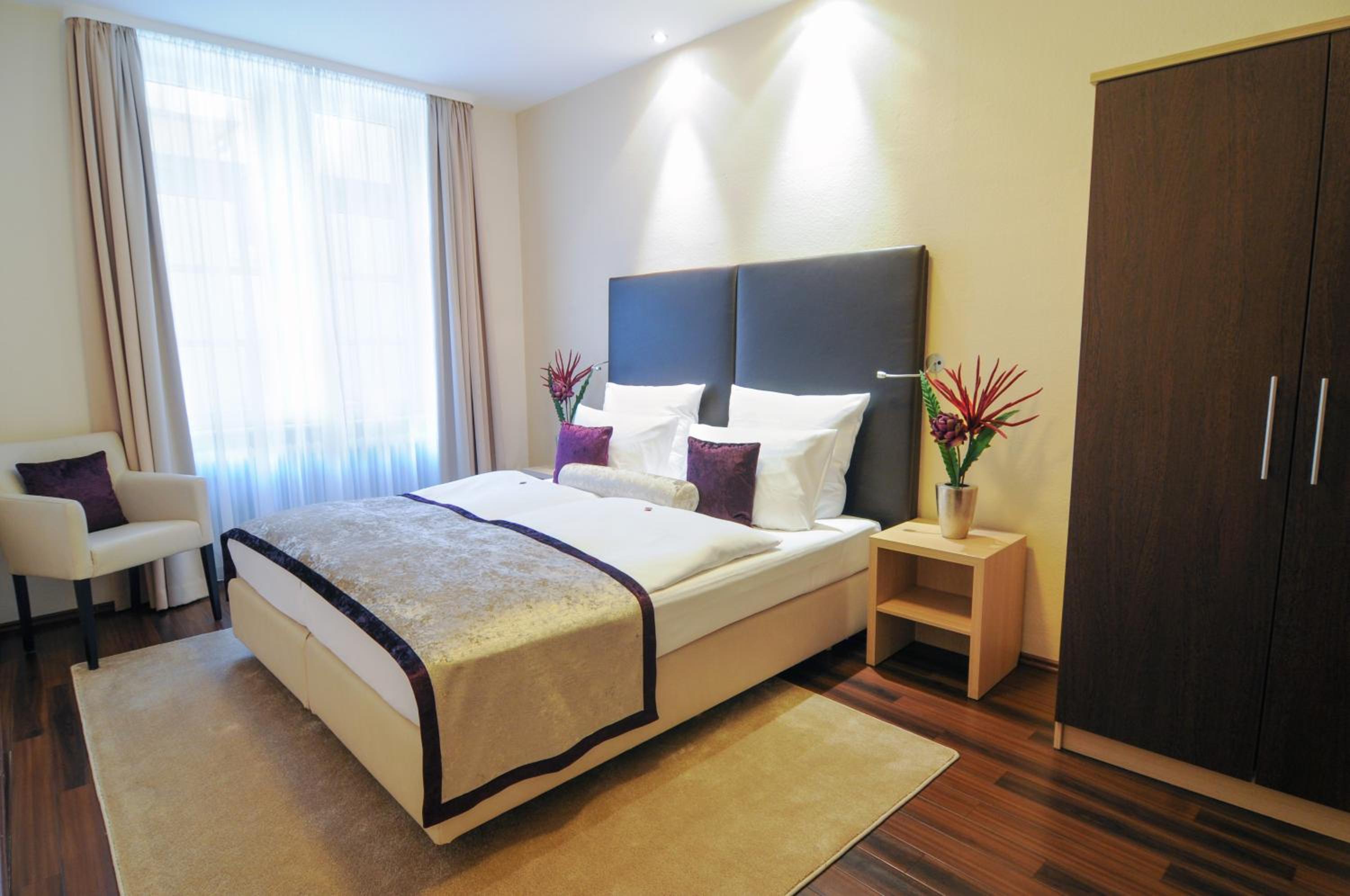 Junior Suite - Photo 13