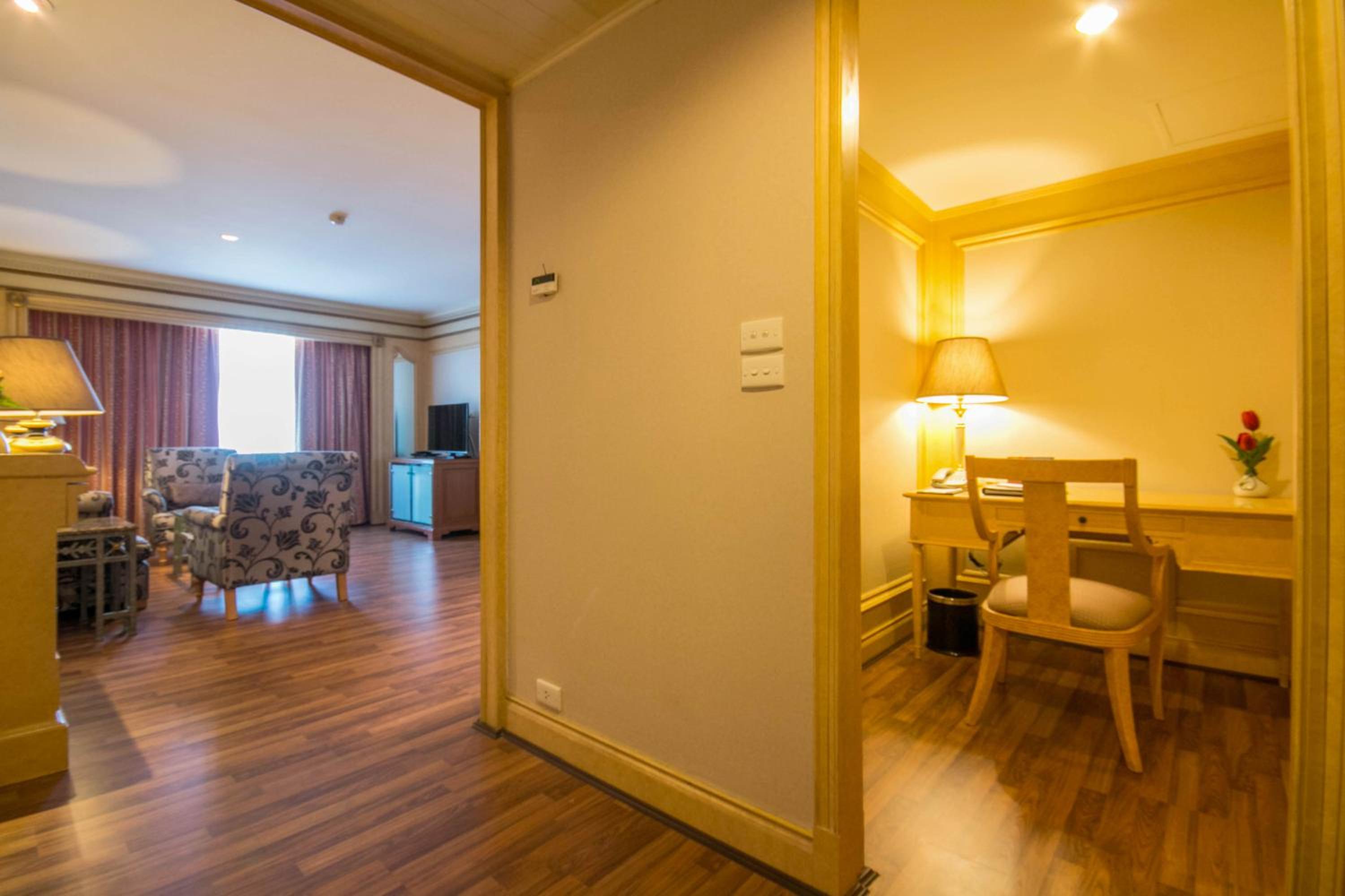 Executive King Suite photo 1