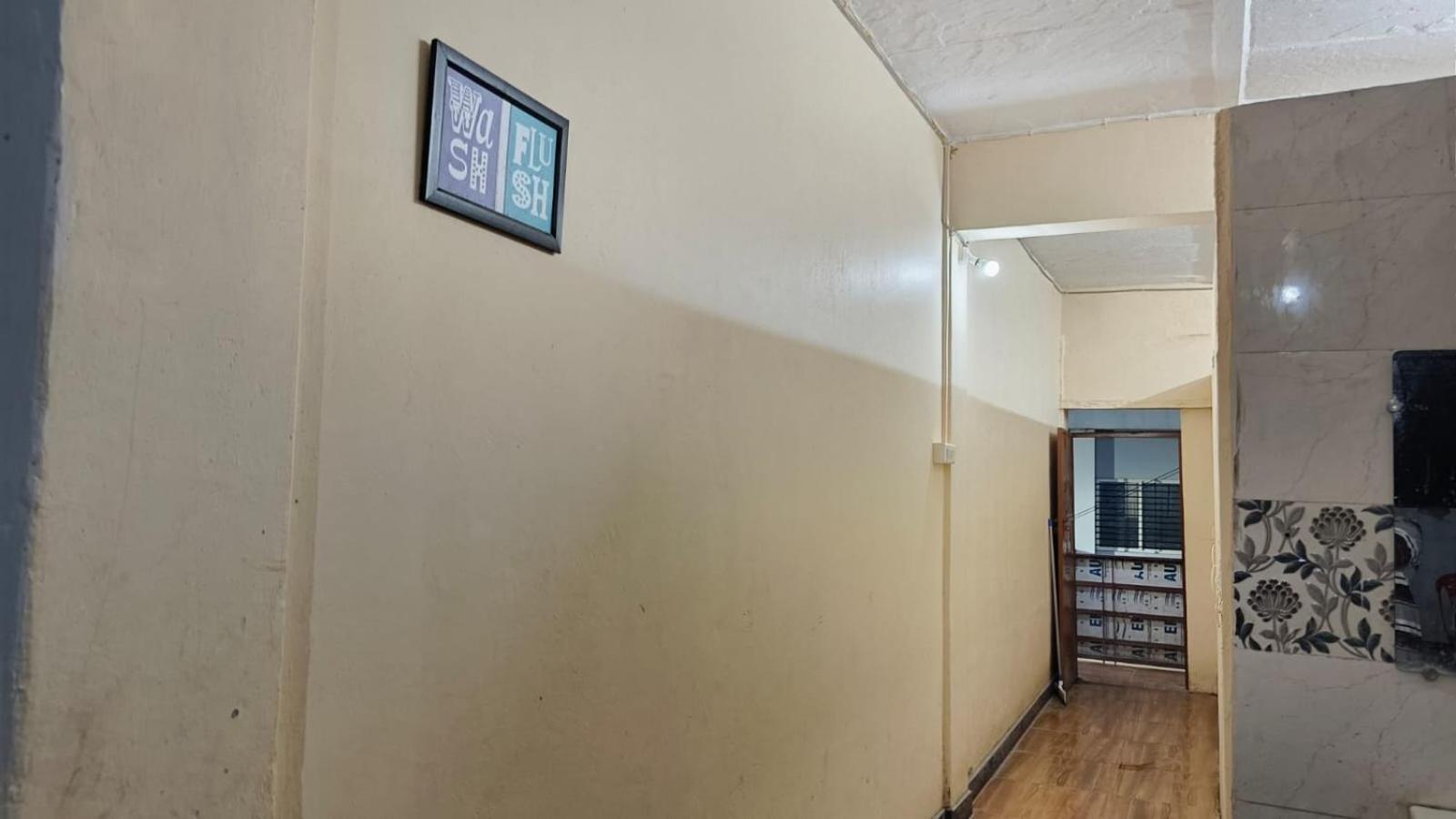 Single Bed in Dormitory Room photo 3