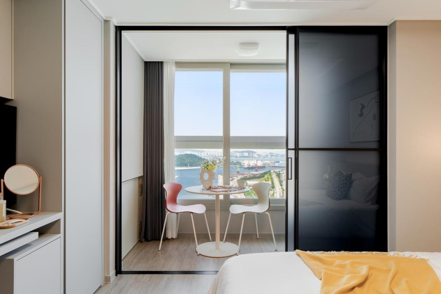 Studio Harbor Ocean - Photo 8