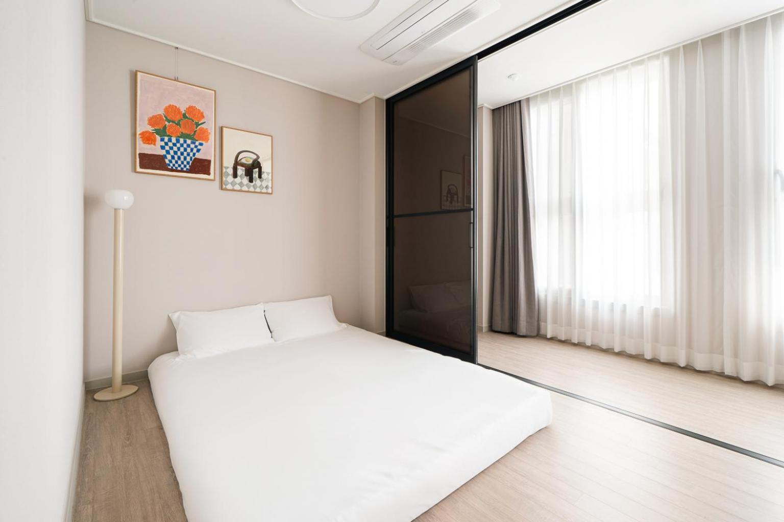 Family Two Room - Photo 18