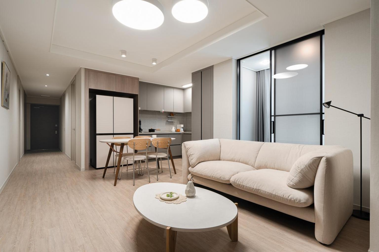 Family Two Room - Photo 19