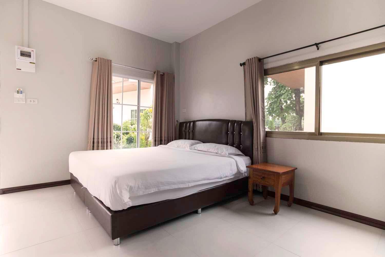 Villa photo 3