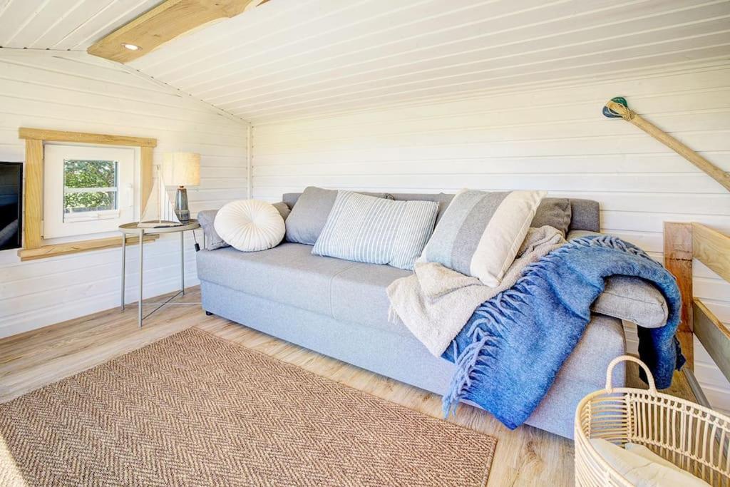 One-Bedroom House photo 3
