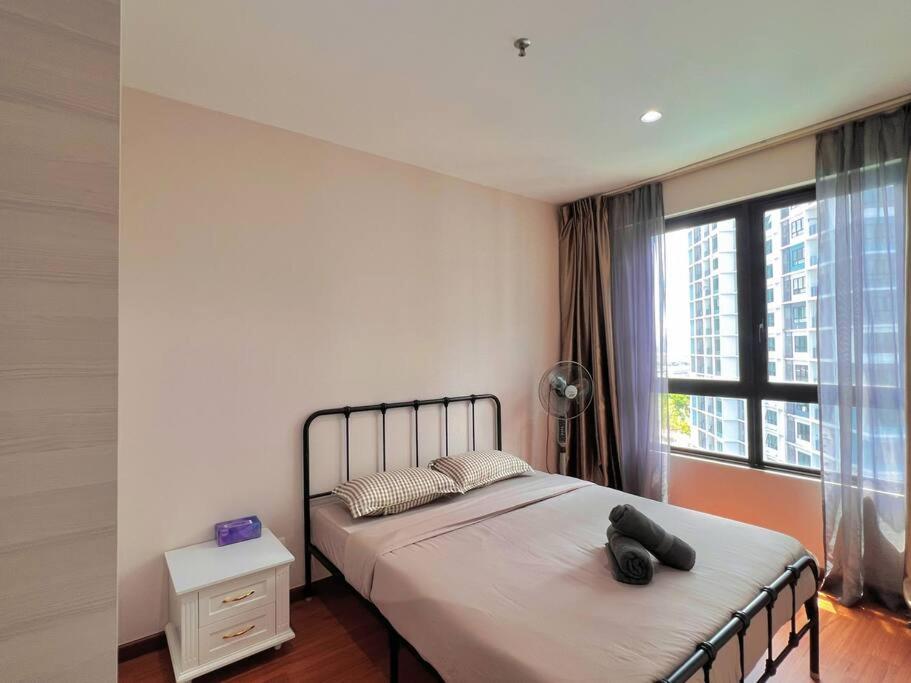 Two-Bedroom Apartment photo 2