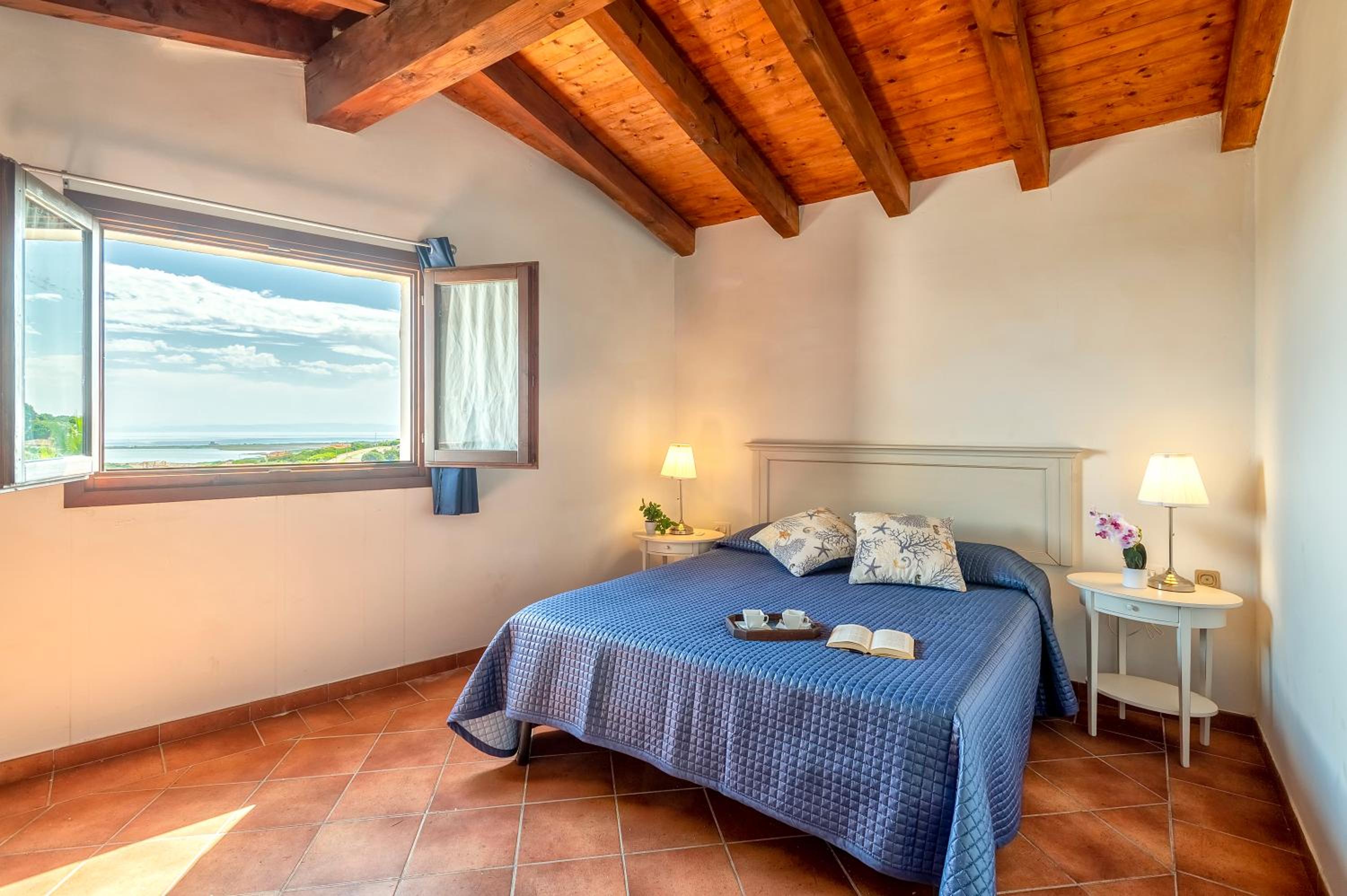 Two-Bedroom Deluxe Apartment with Ocean View