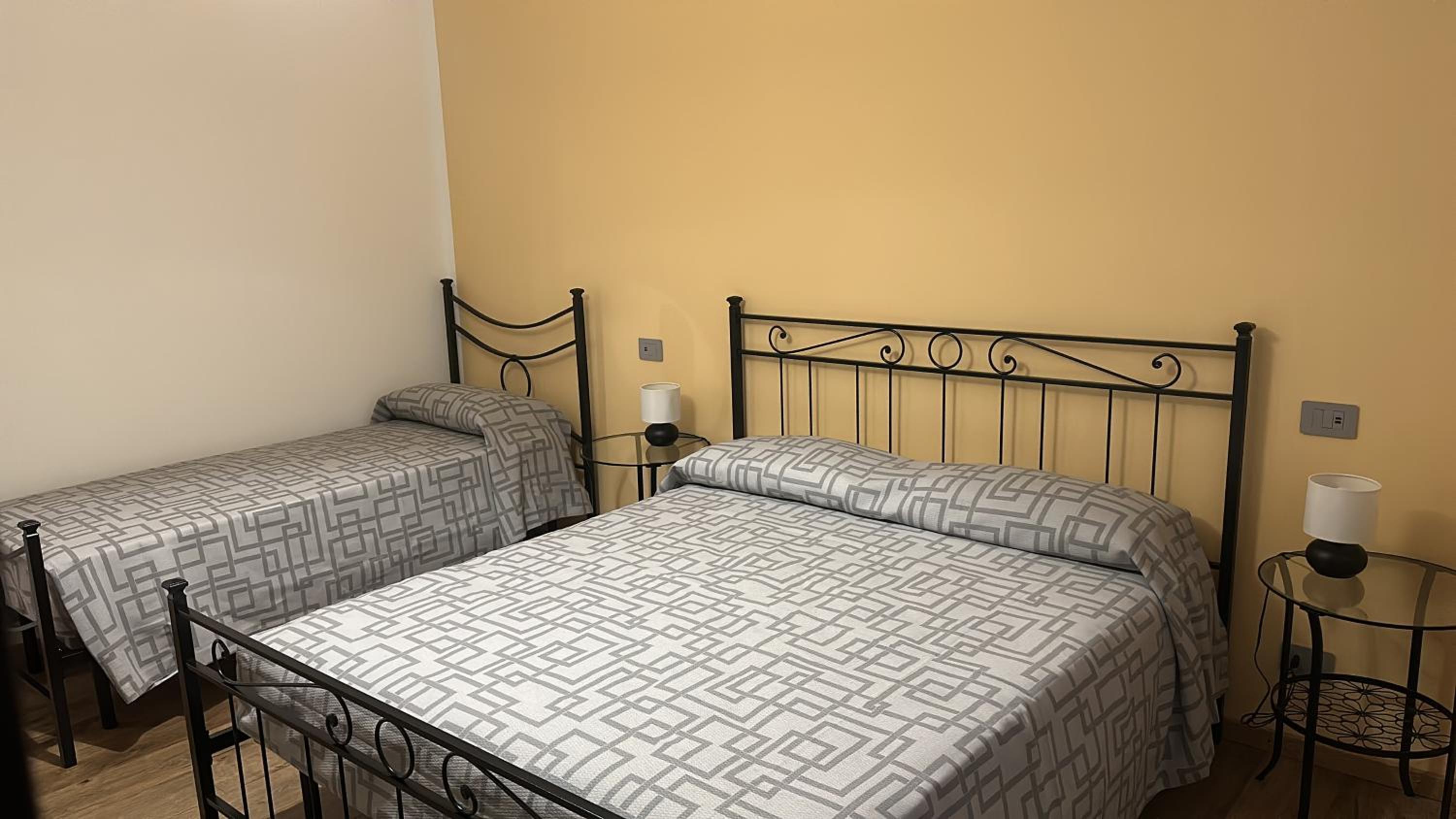 Triple Room with Private Bathroom photo 1