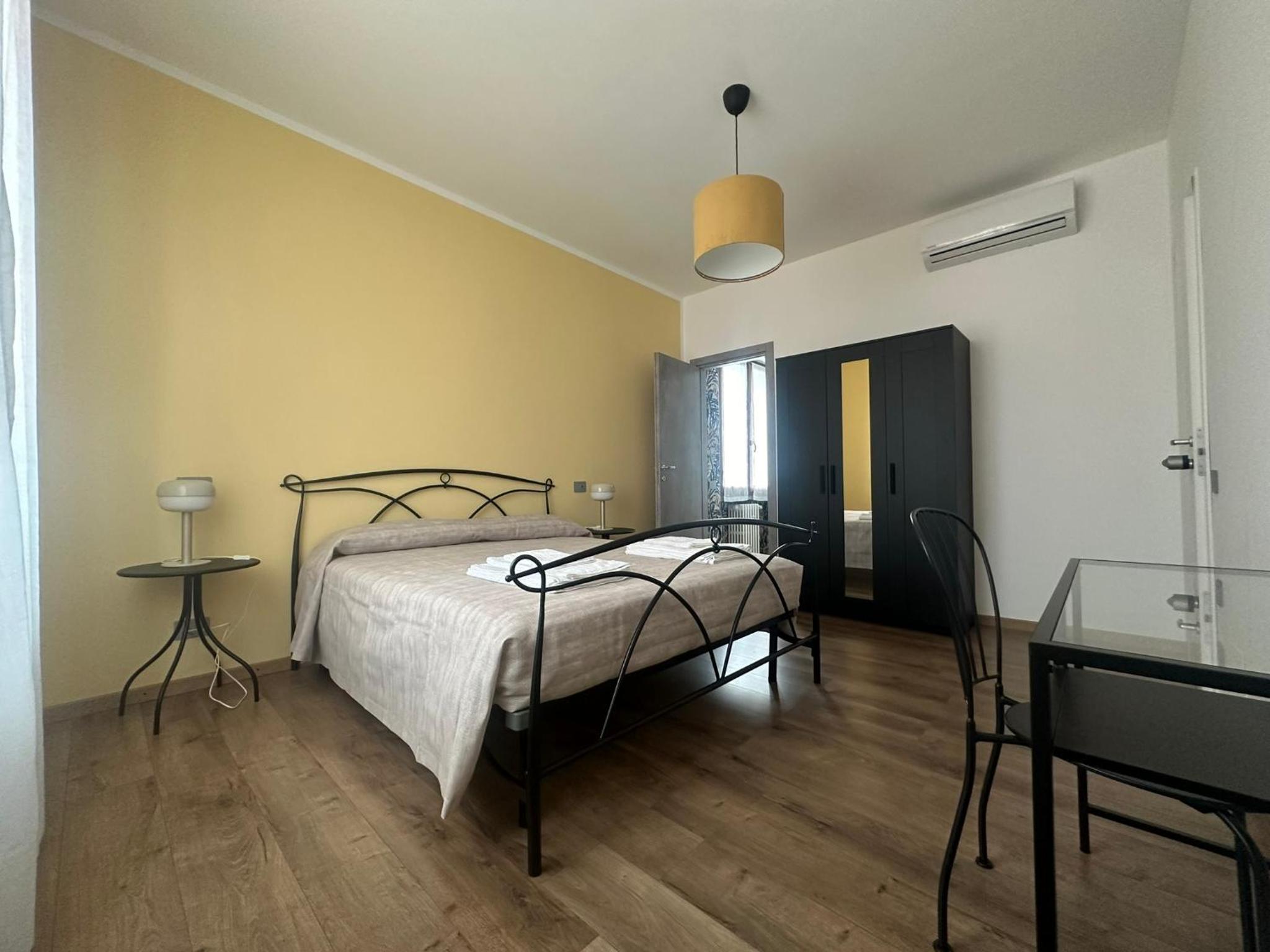 Double Room with Private Bathroom photo 2
