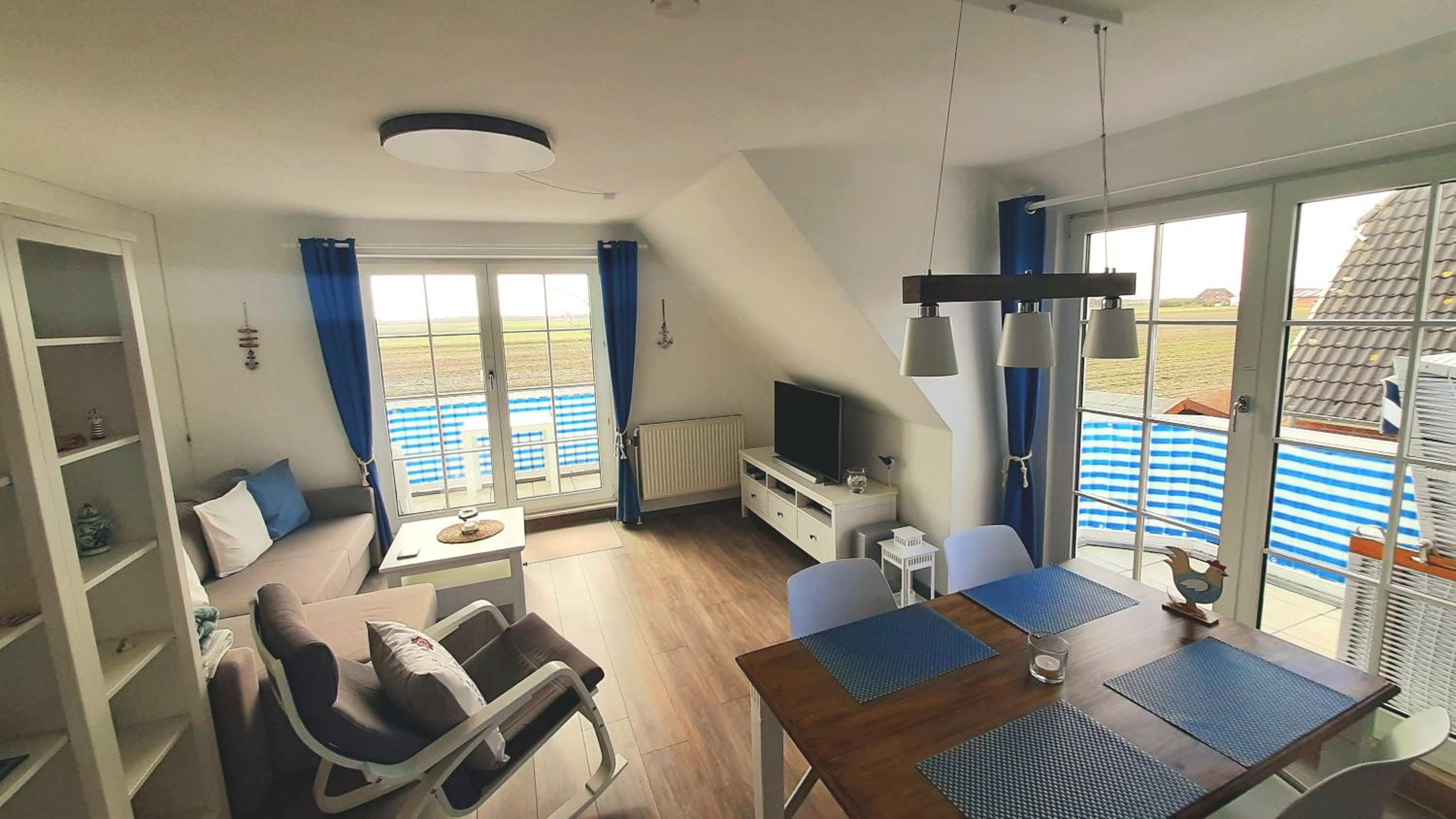 Two-Bedroom Deluxe Apartment with Garden View
