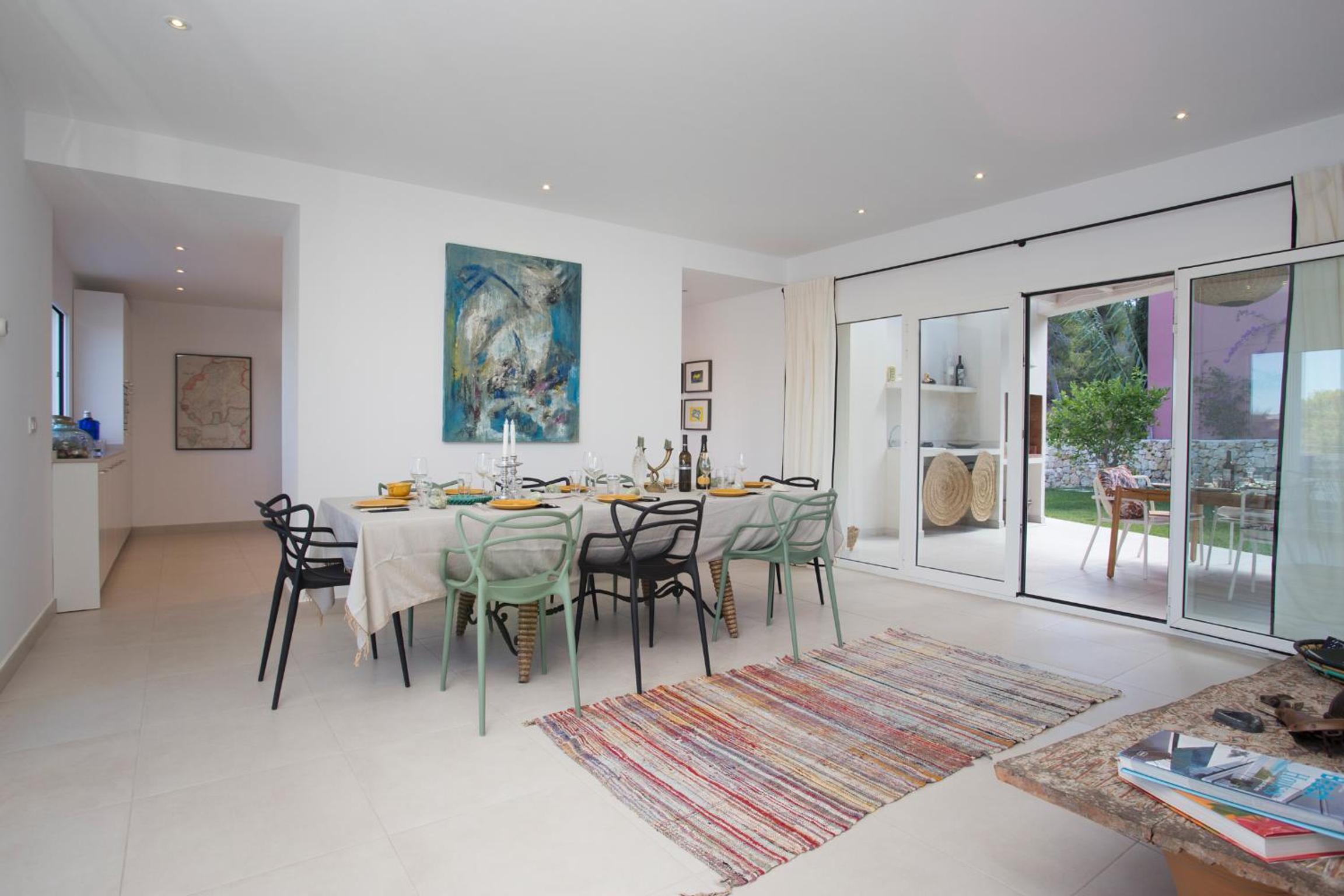 Villa photo 3